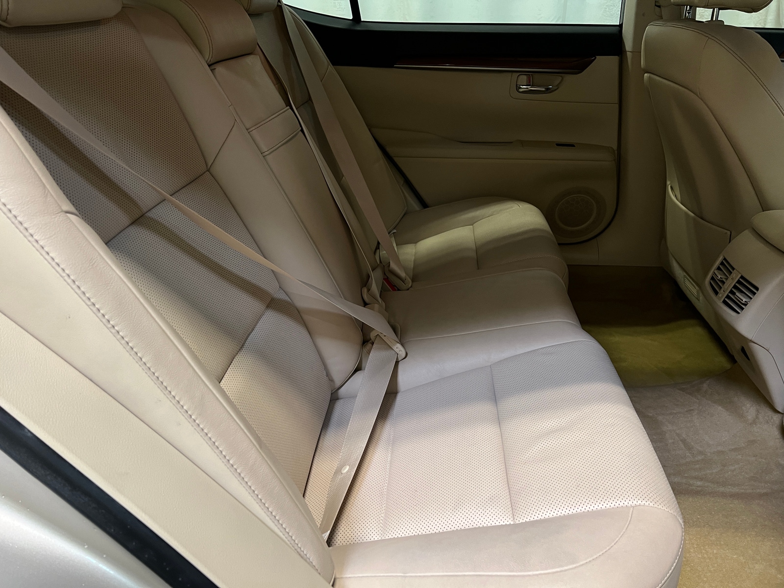 Thumbnail: 2014 Lexus ES - 5