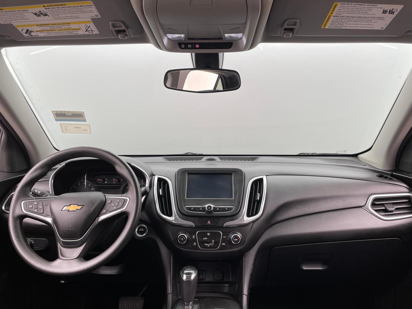 Thumbnail: 2018 Chevrolet Equinox - 3