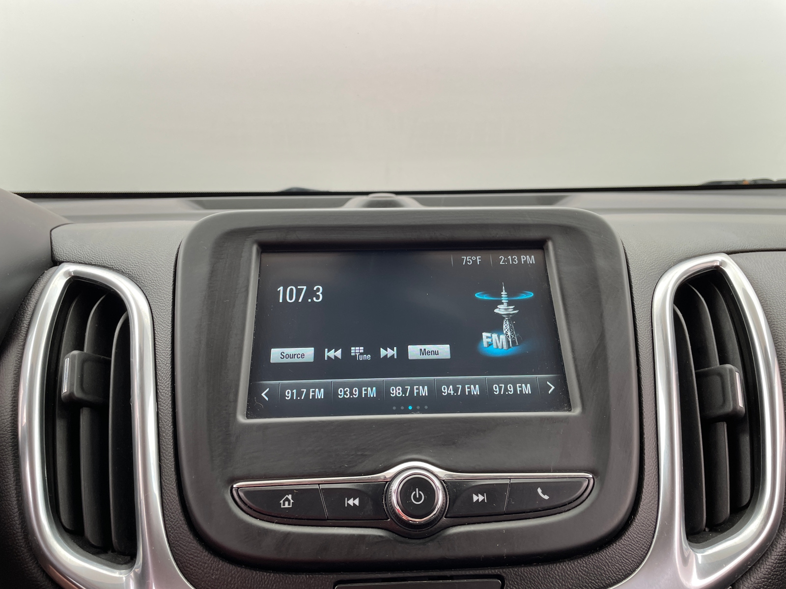 Thumbnail: 2018 Chevrolet Equinox - 4