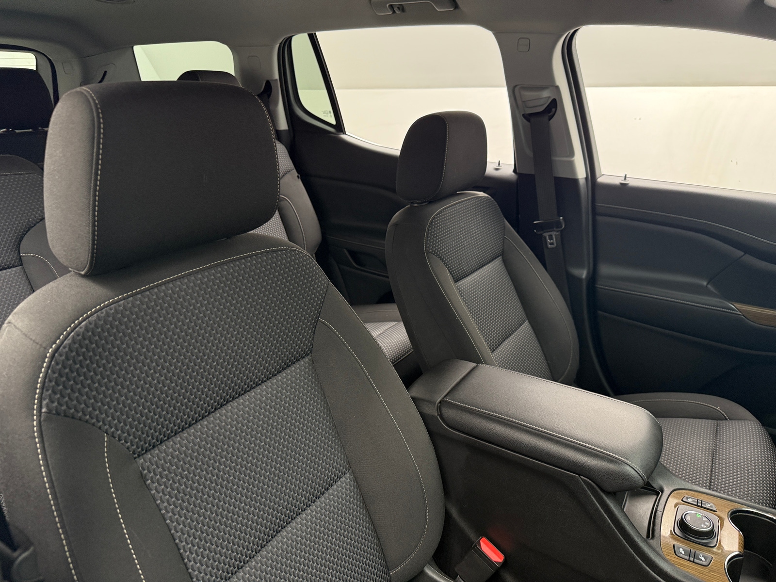 Thumbnail: 2020 GMC Acadia - 2