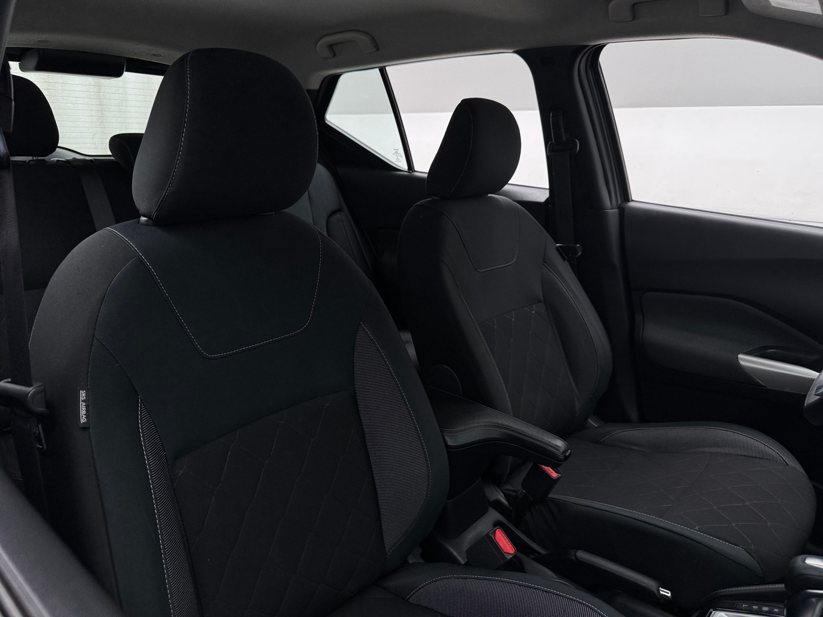 Thumbnail: 2020 Nissan Kicks - 2