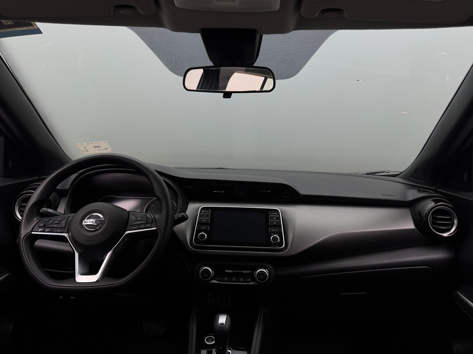 Thumbnail: 2020 Nissan Kicks - 3