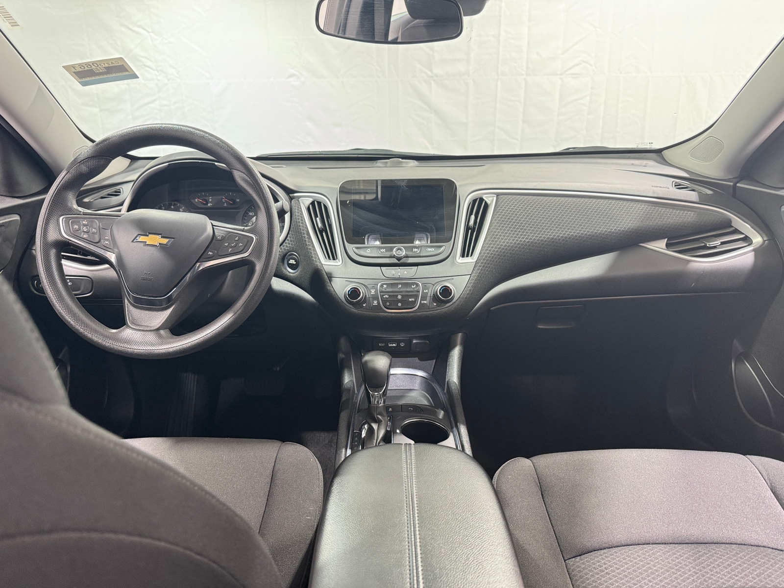 Thumbnail: 2024 Chevrolet Malibu - 3