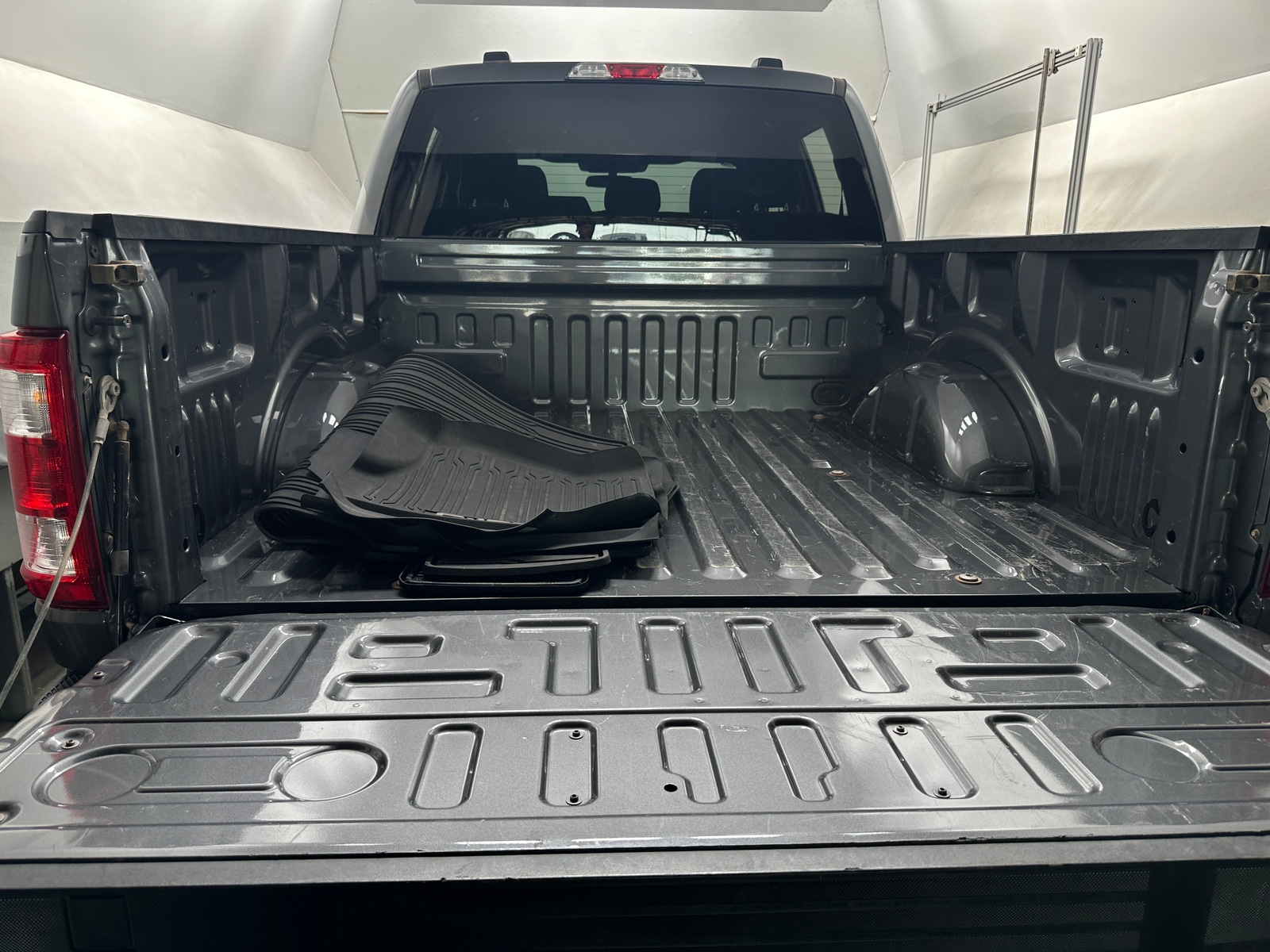 Thumbnail: 2023 Ford Econoline - 7