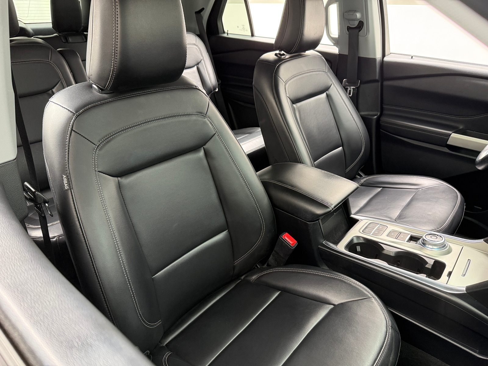 Thumbnail: 2021 Ford Explorer - 2