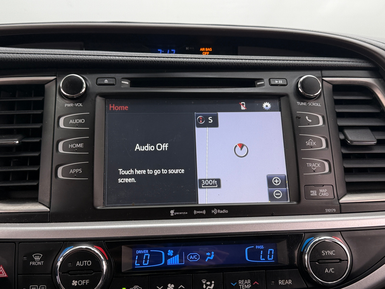 Thumbnail: 2017 Toyota Highlander - 3