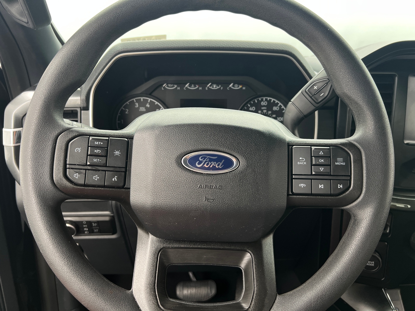 Thumbnail: 2023 Ford Econoline - 5