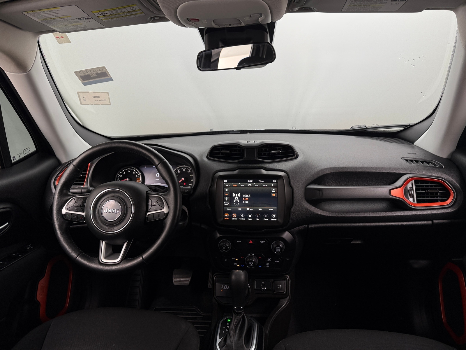 Thumbnail: 2020 Jeep Renegade - 3