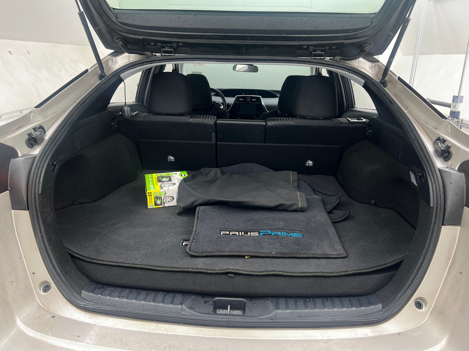 Thumbnail: 2018 Toyota Prius Prime - 7
