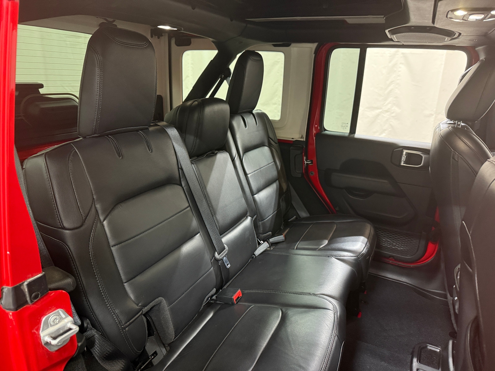 Thumbnail: 2020 Jeep Wrangler - 5