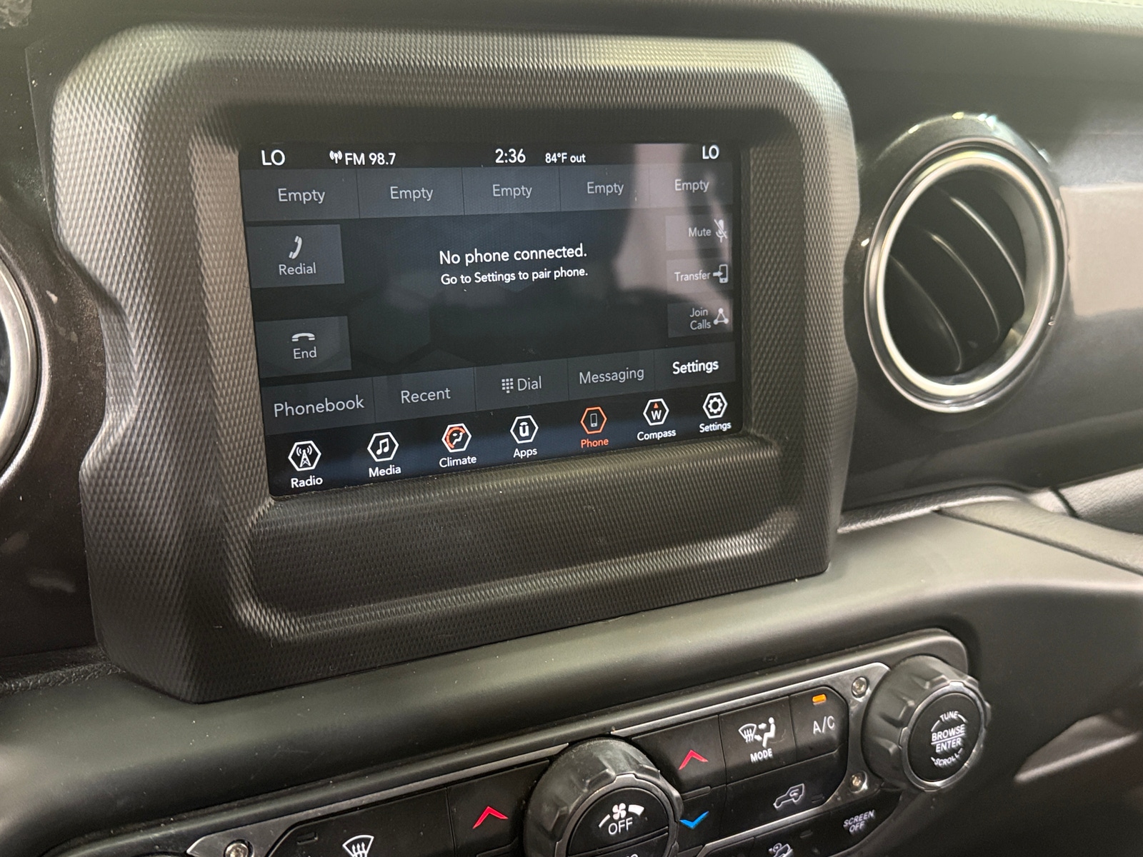 Thumbnail: 2020 Jeep Wrangler - 3