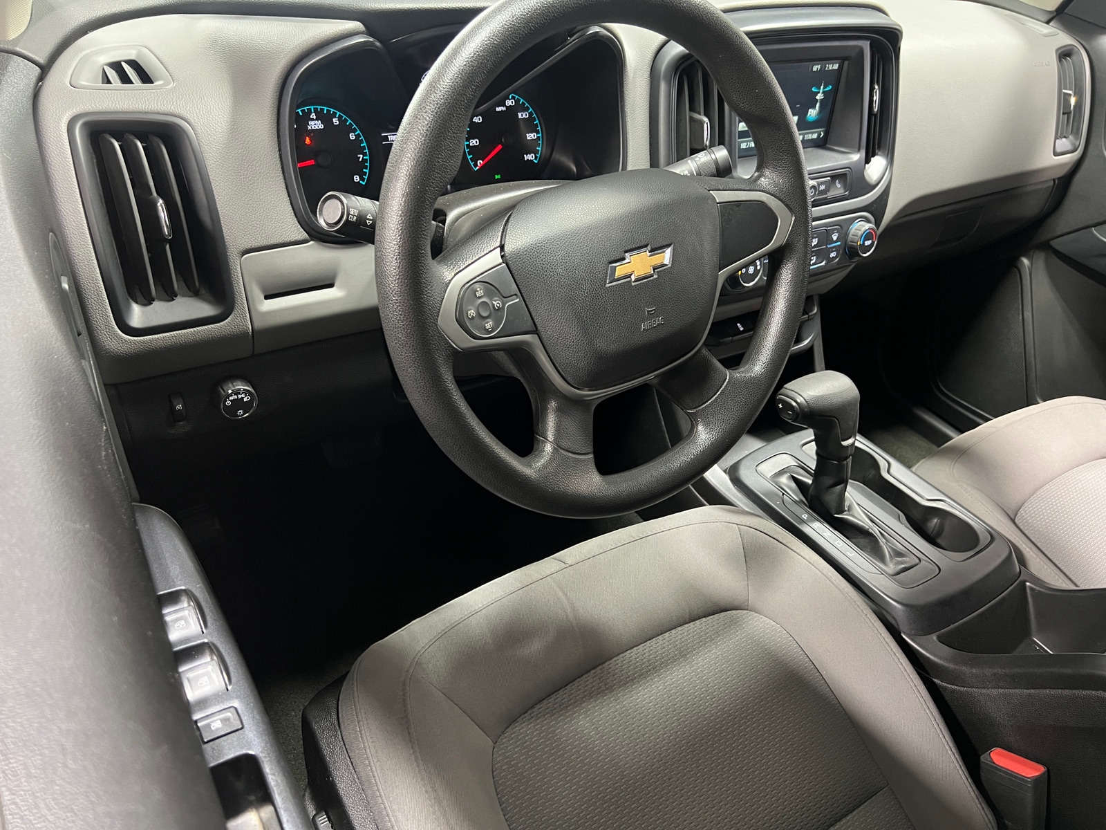 Thumbnail: 2018 Chevrolet Colorado - 3