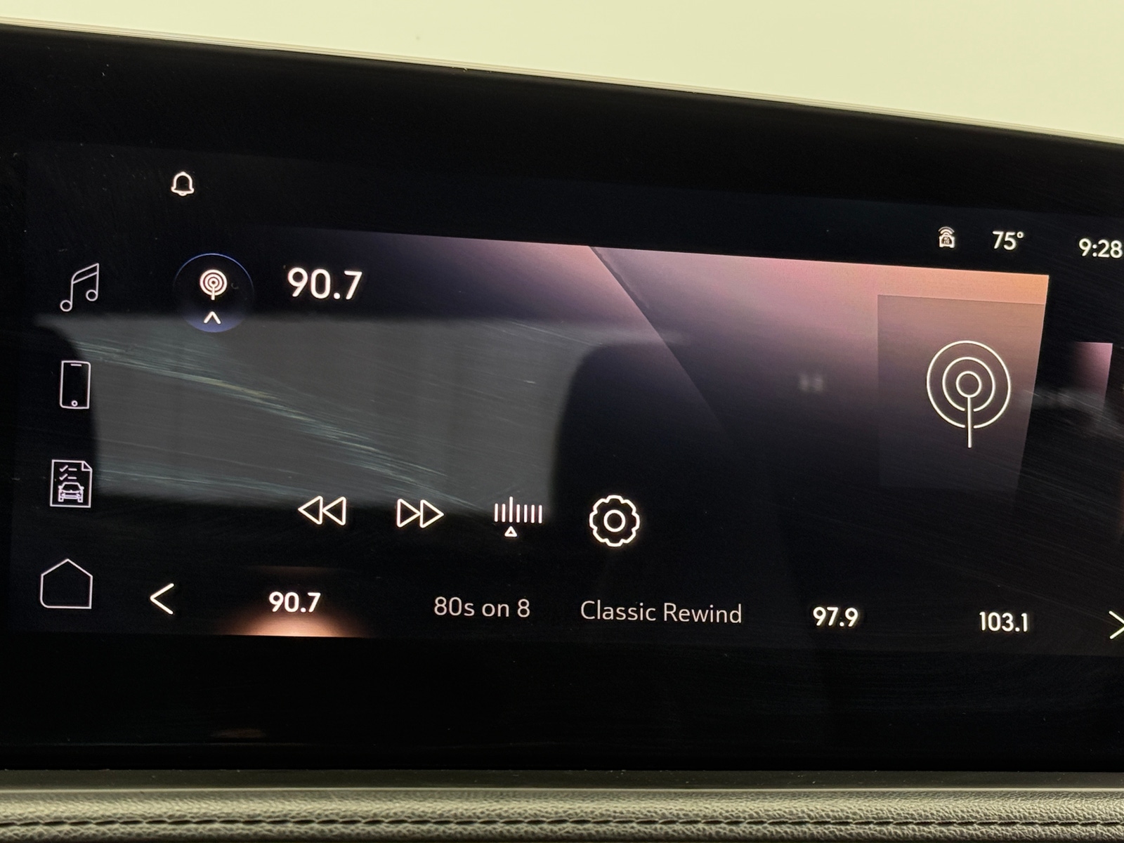 Thumbnail: 2024 Buick Encore GX - 3