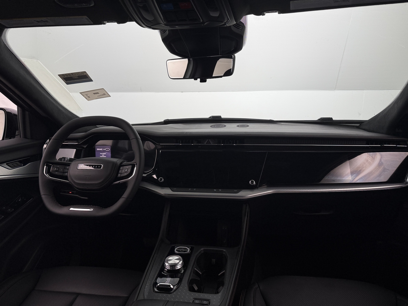 Thumbnail: 2025 Jeep Wagoneer S - 2