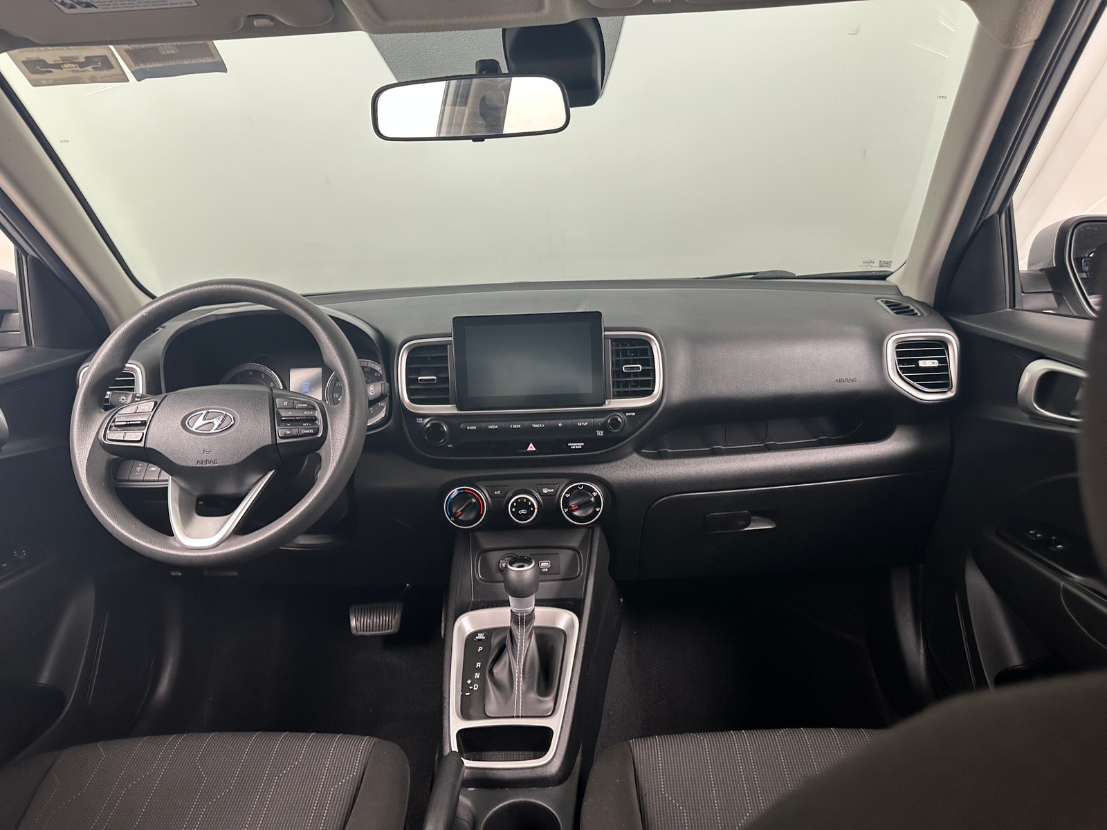 Thumbnail: 2021 Hyundai Venue - 3