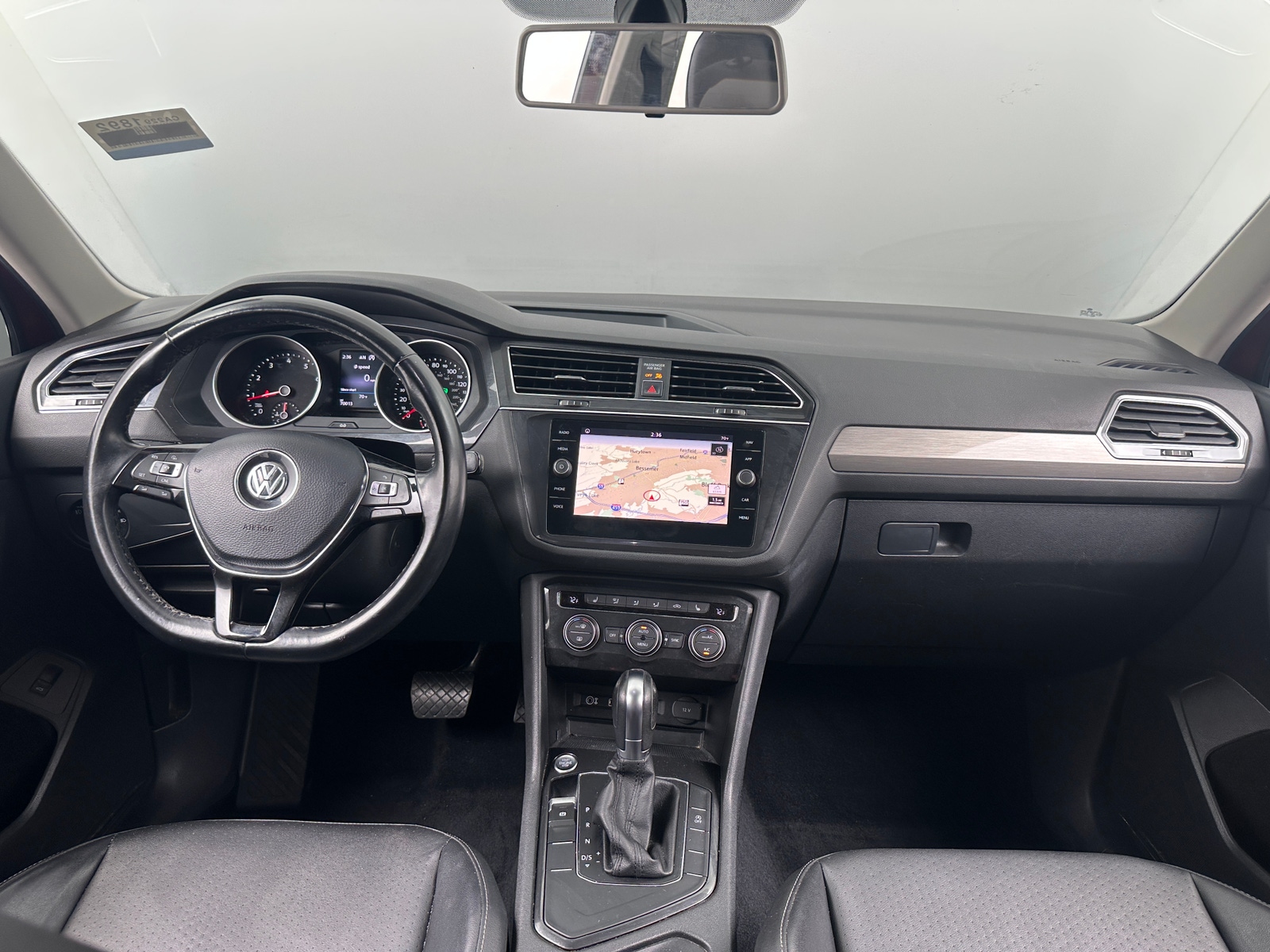 Thumbnail: 2018 Volkswagen Tiguan - 2