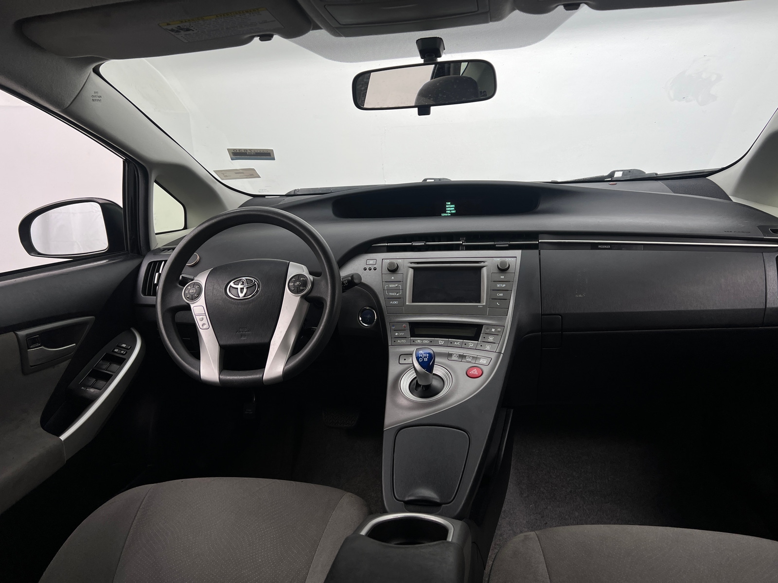 Thumbnail: 2015 Toyota Prius - 3