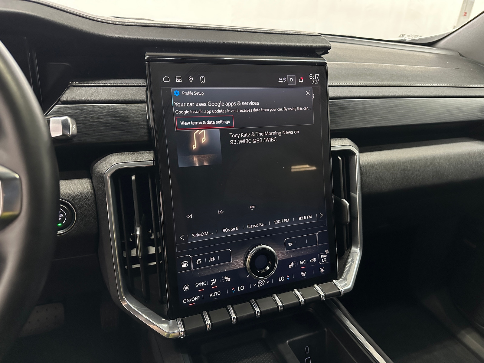 Thumbnail: 2025 GMC Acadia - 4