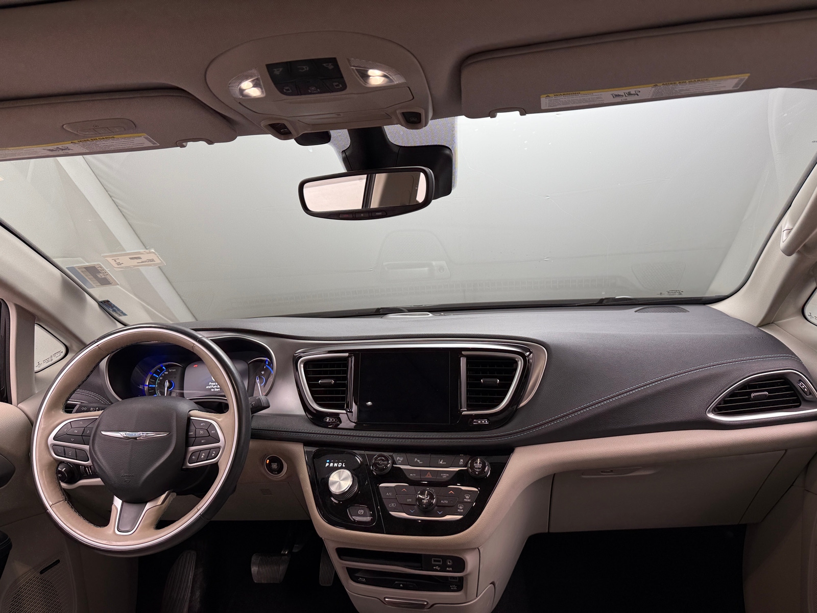 Thumbnail: 2018 Chrysler Pacifica - 2