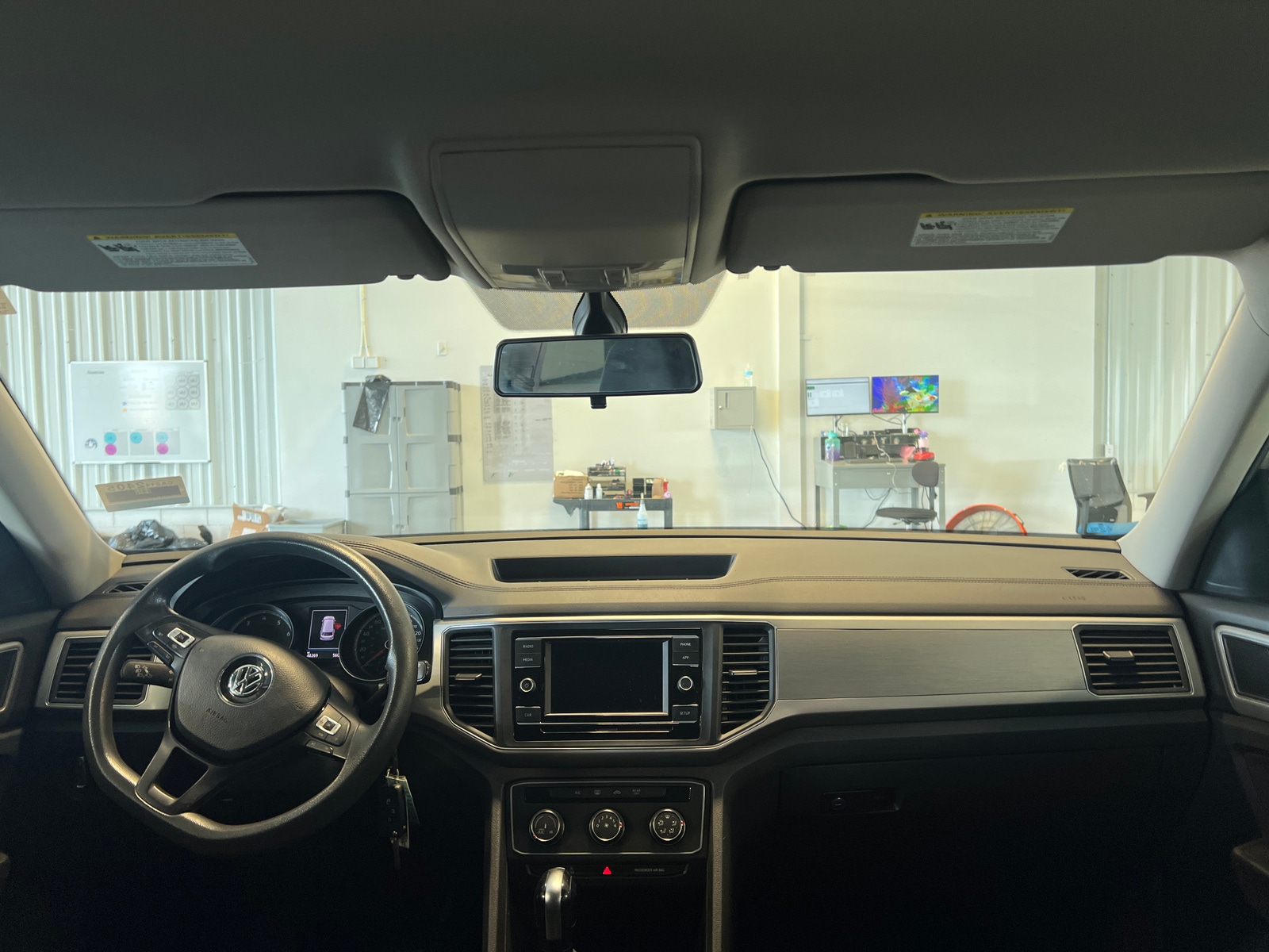 Thumbnail: 2019 Volkswagen Atlas - 3