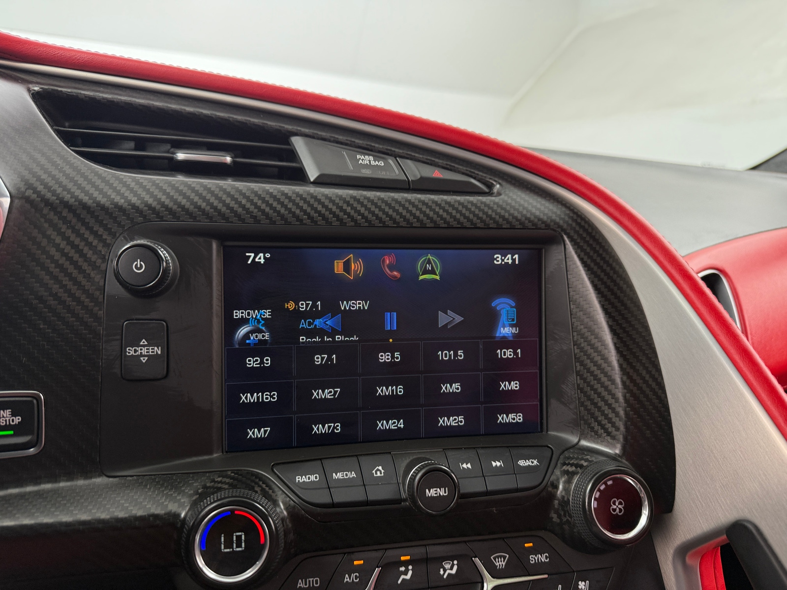 Thumbnail: 2014 Chevrolet Corvette - 3