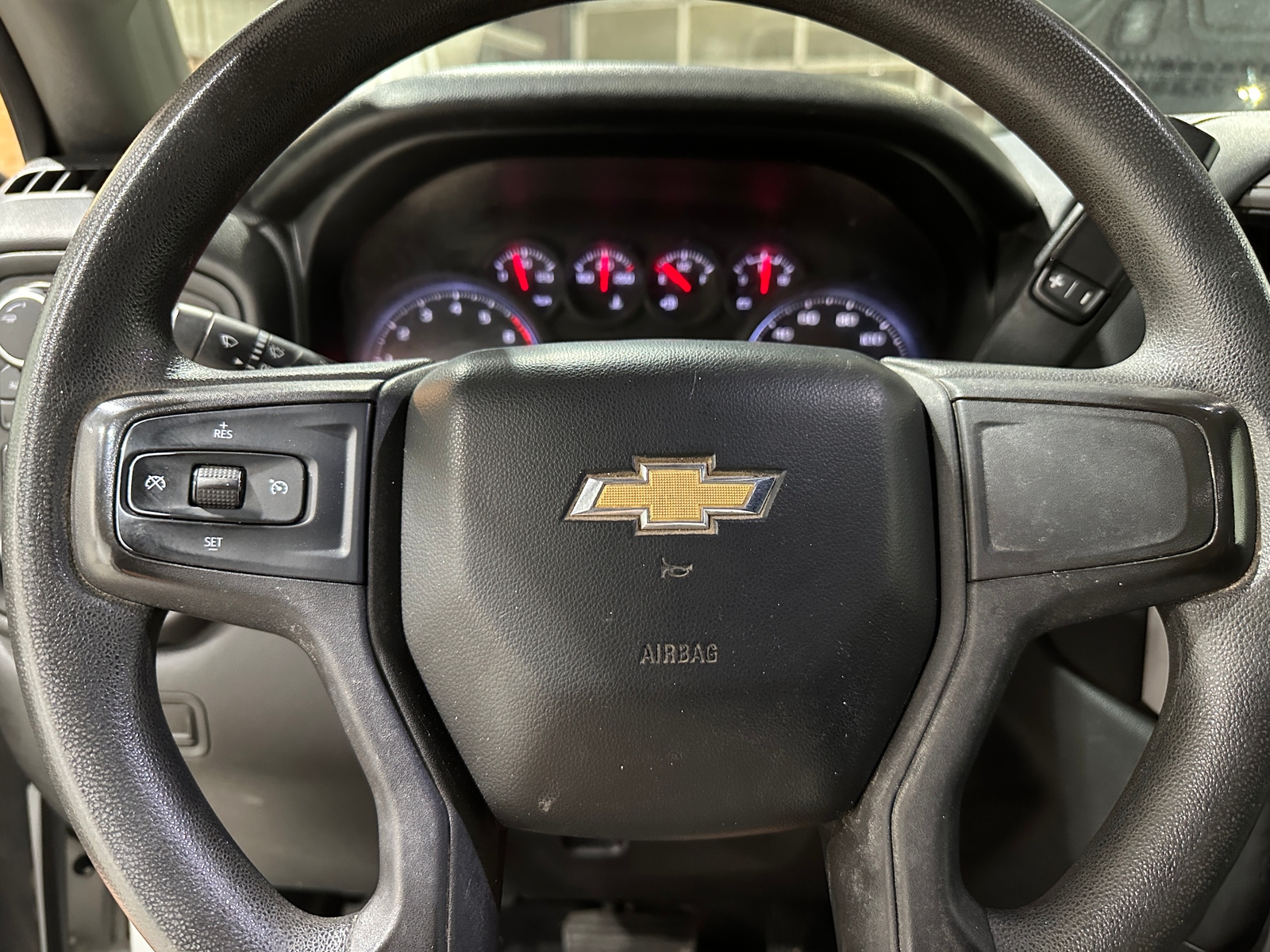 Thumbnail: 2020 Chevrolet Silverado 1500 - 5