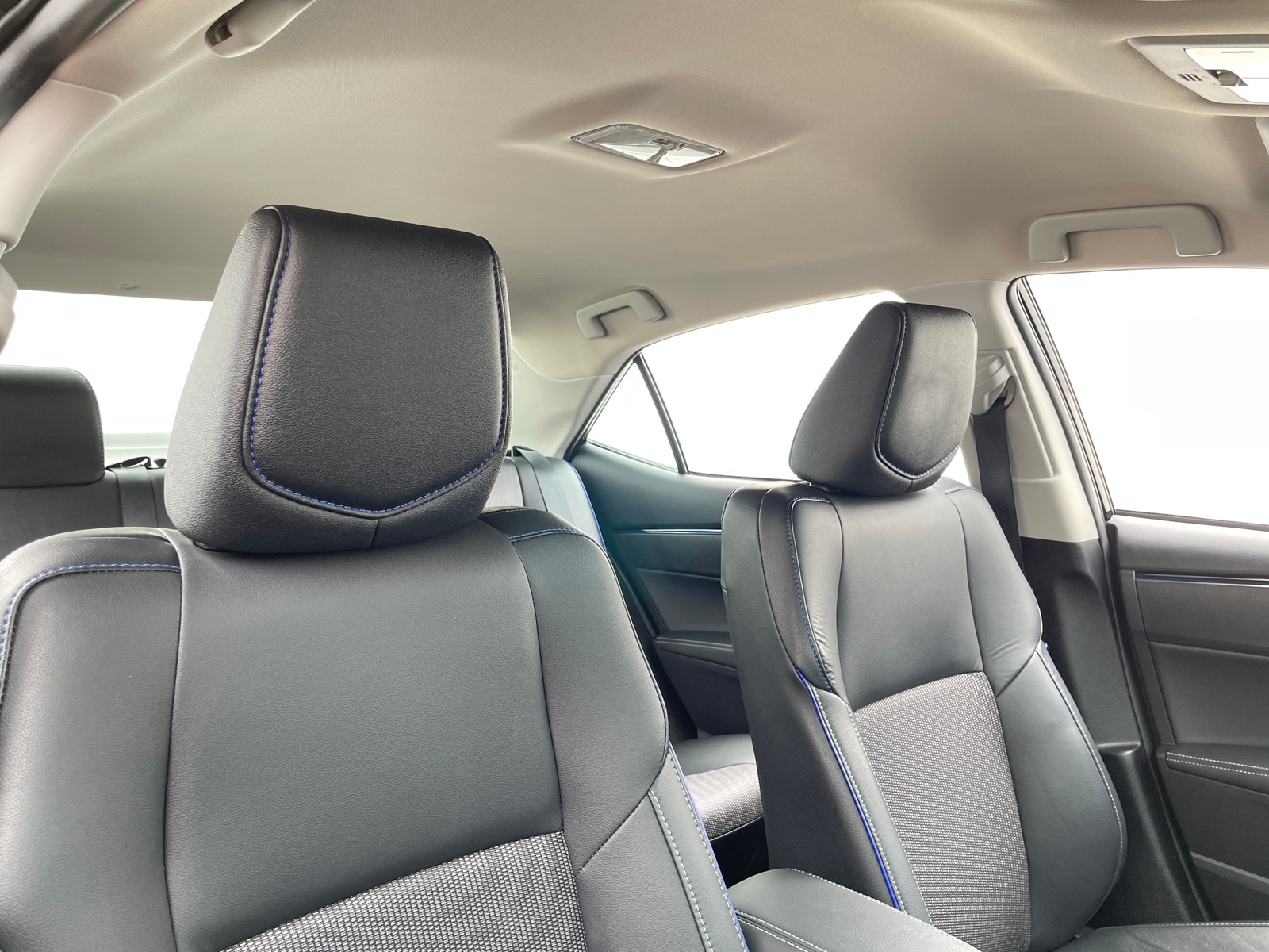 Thumbnail: 2018 Toyota Corolla - 2