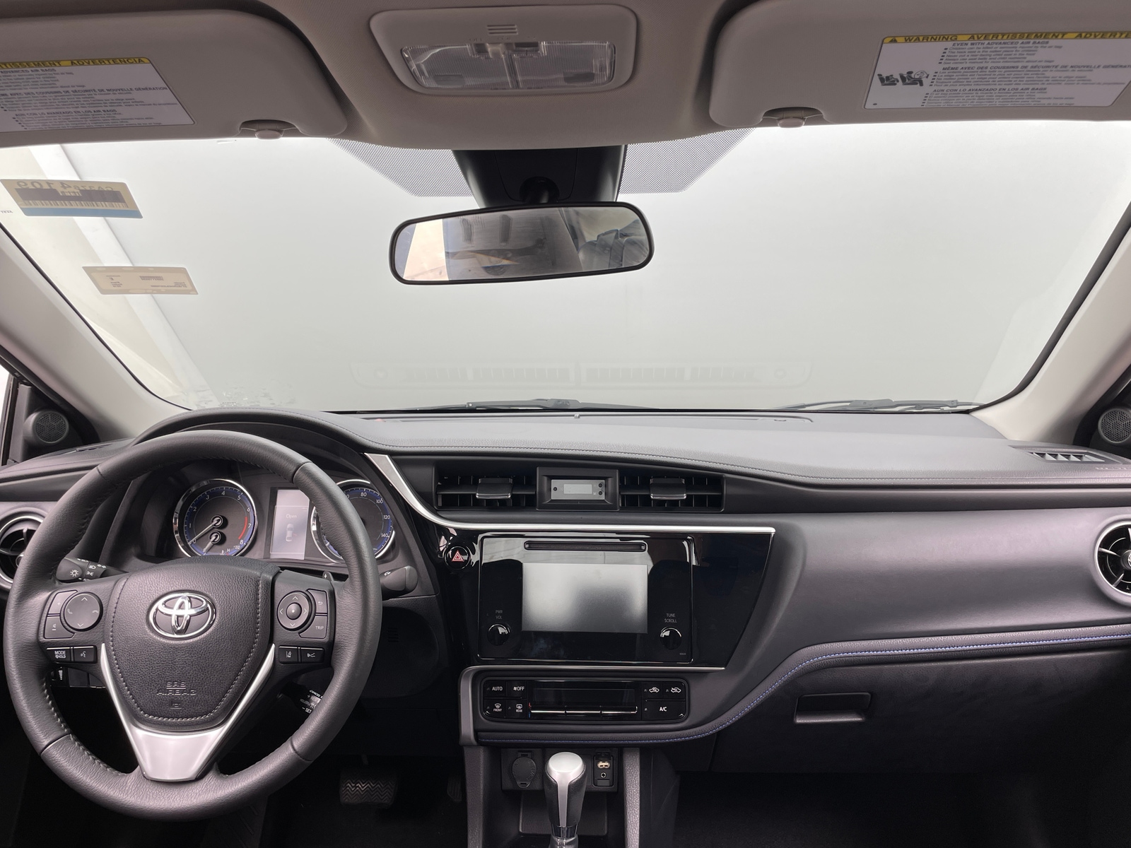 Thumbnail: 2018 Toyota Corolla - 3