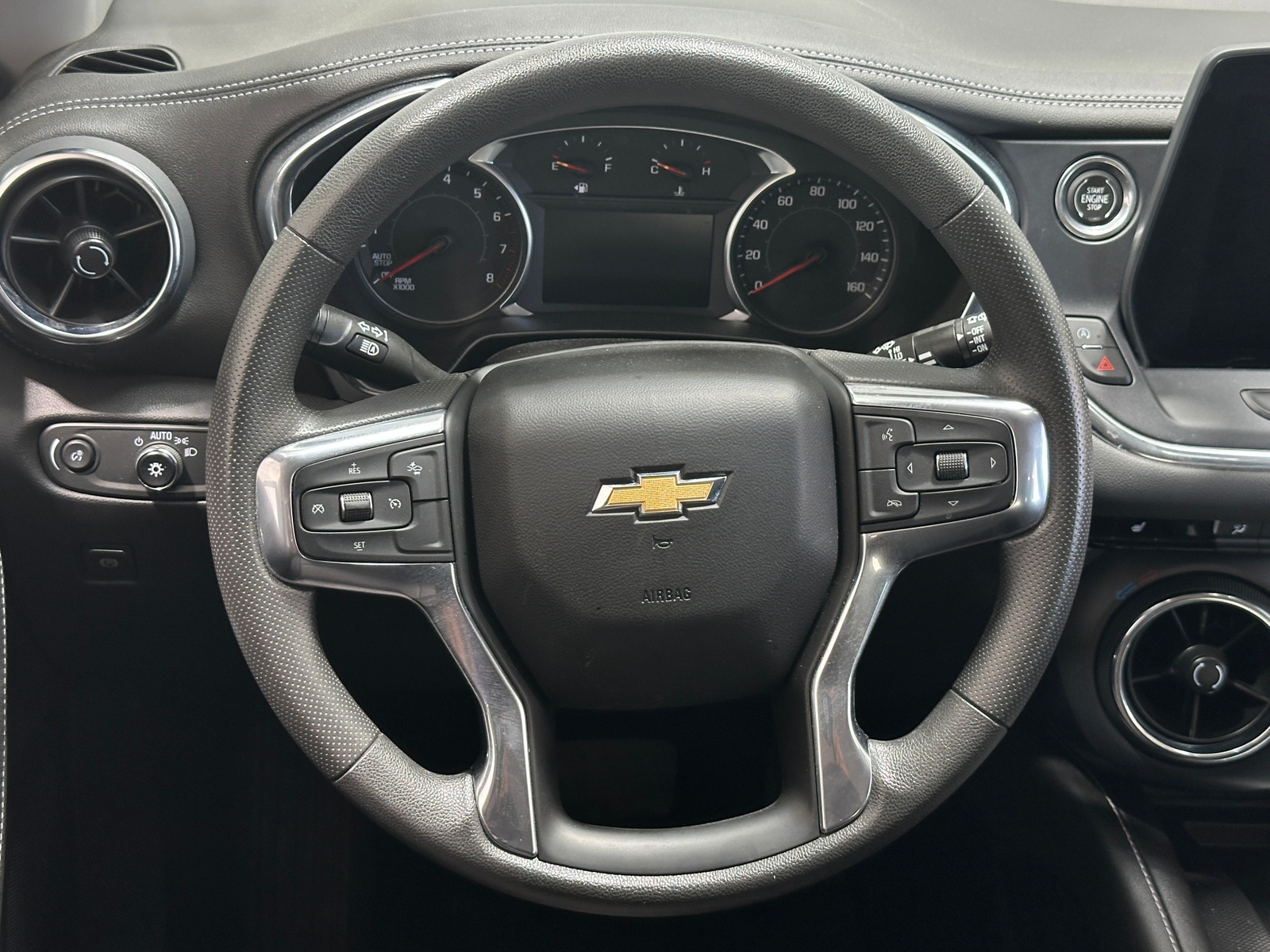 Thumbnail: 2023 Chevrolet Blazer - 5
