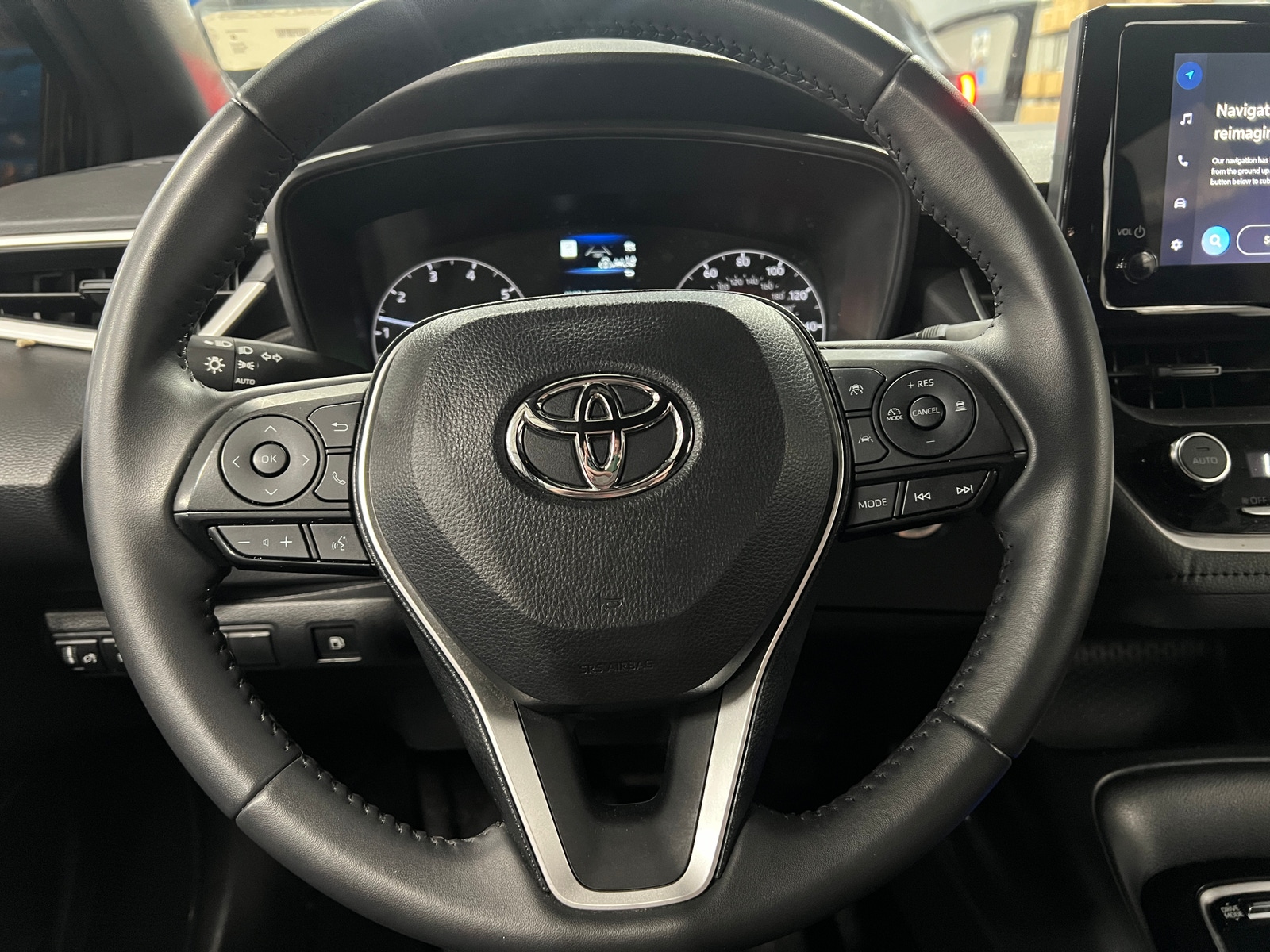 Thumbnail: 2023 Toyota Corolla - 5