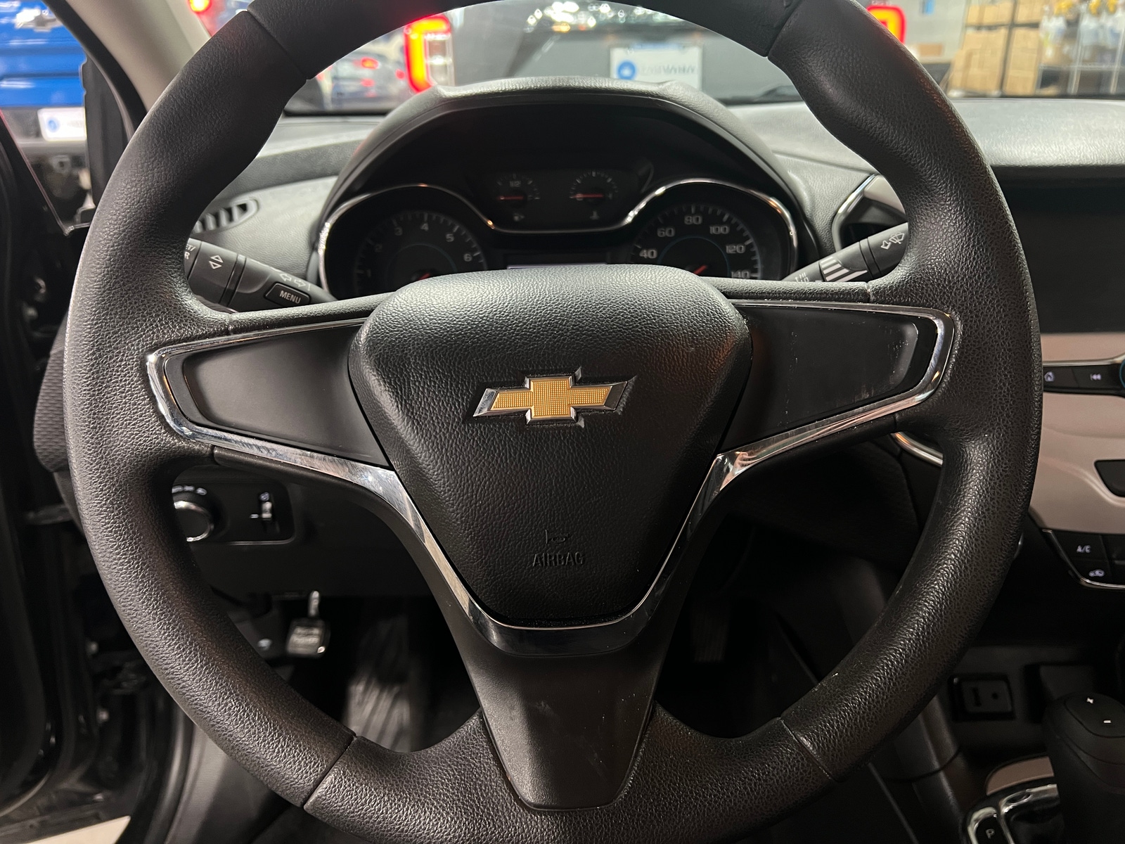 Thumbnail: 2017 Chevrolet Cruze - 5