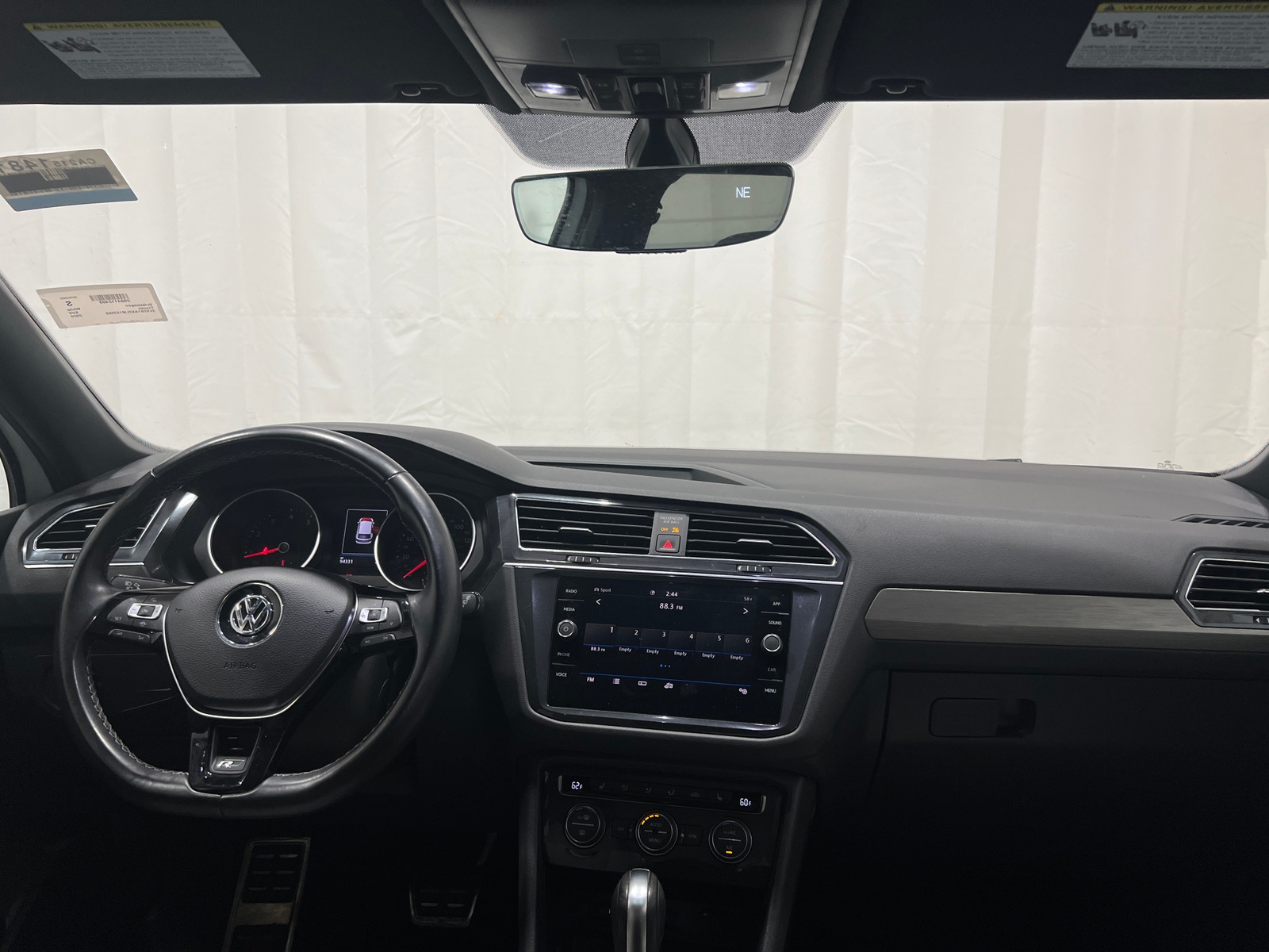 Thumbnail: 2020 Volkswagen Tiguan - 2