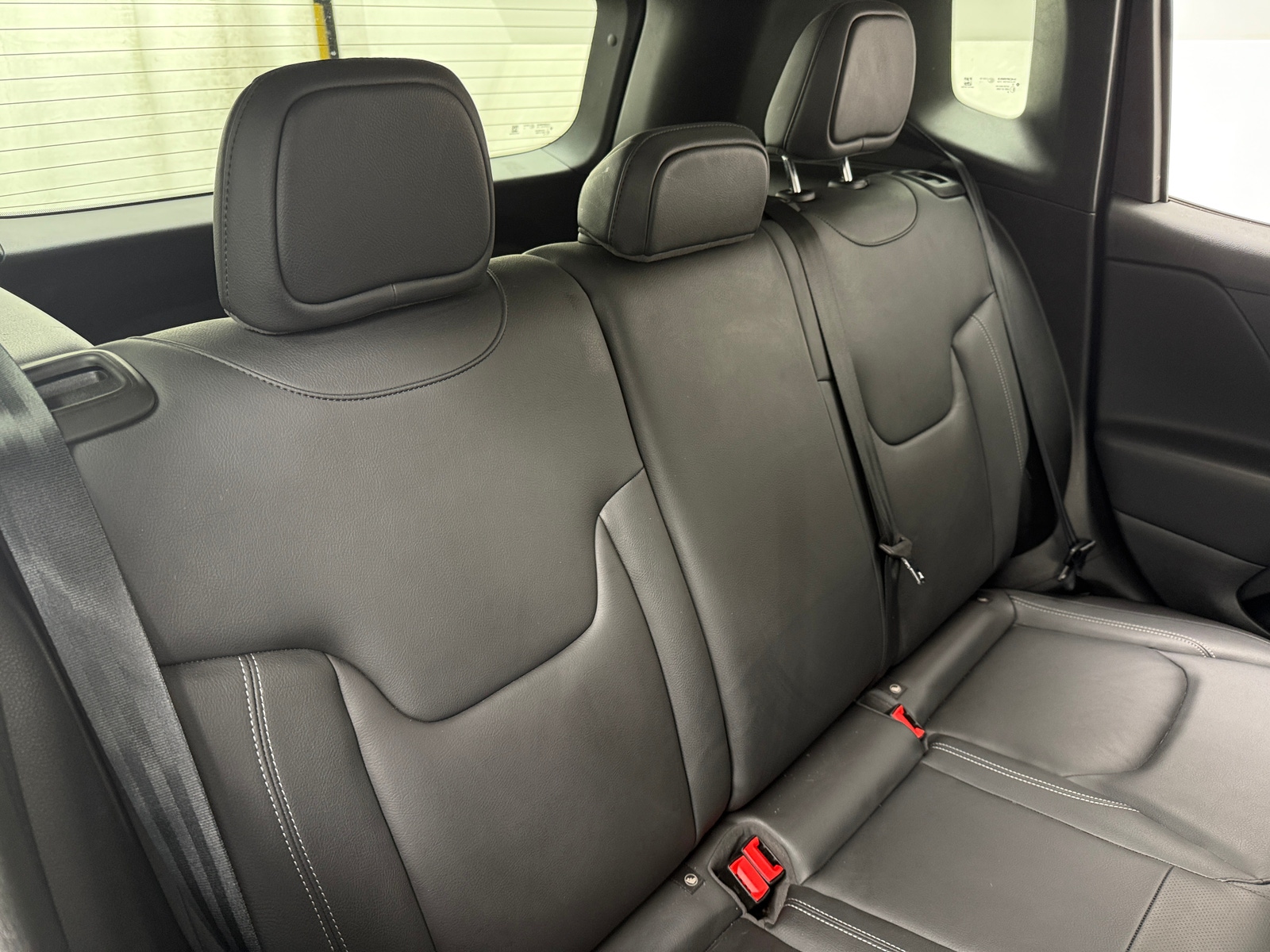 Thumbnail: 2023 Jeep Renegade - 5