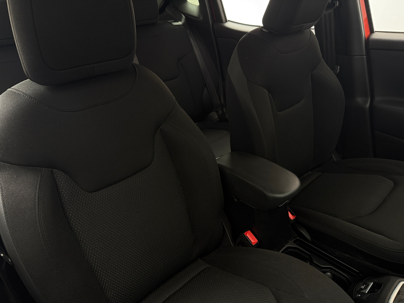 Thumbnail: 2019 Jeep Renegade - 2