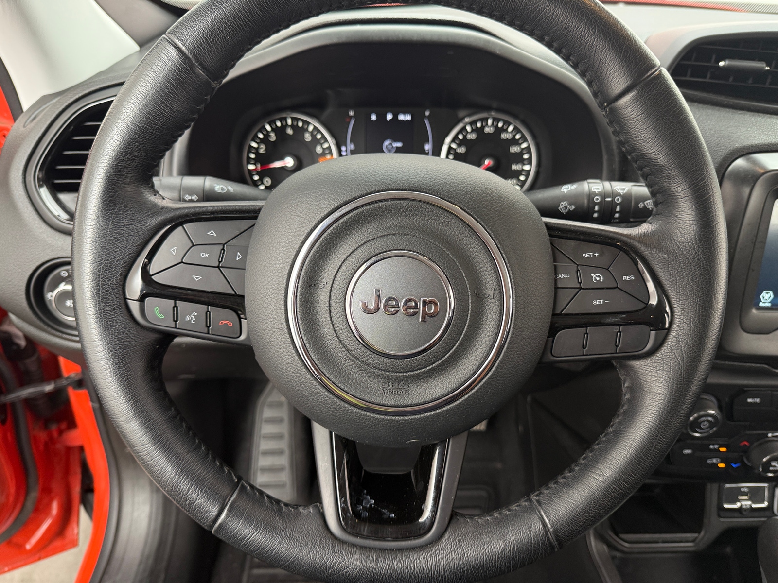 Thumbnail: 2019 Jeep Renegade - 5