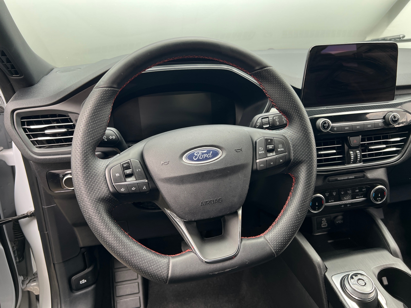 Thumbnail: 2025 Ford Escape - 5