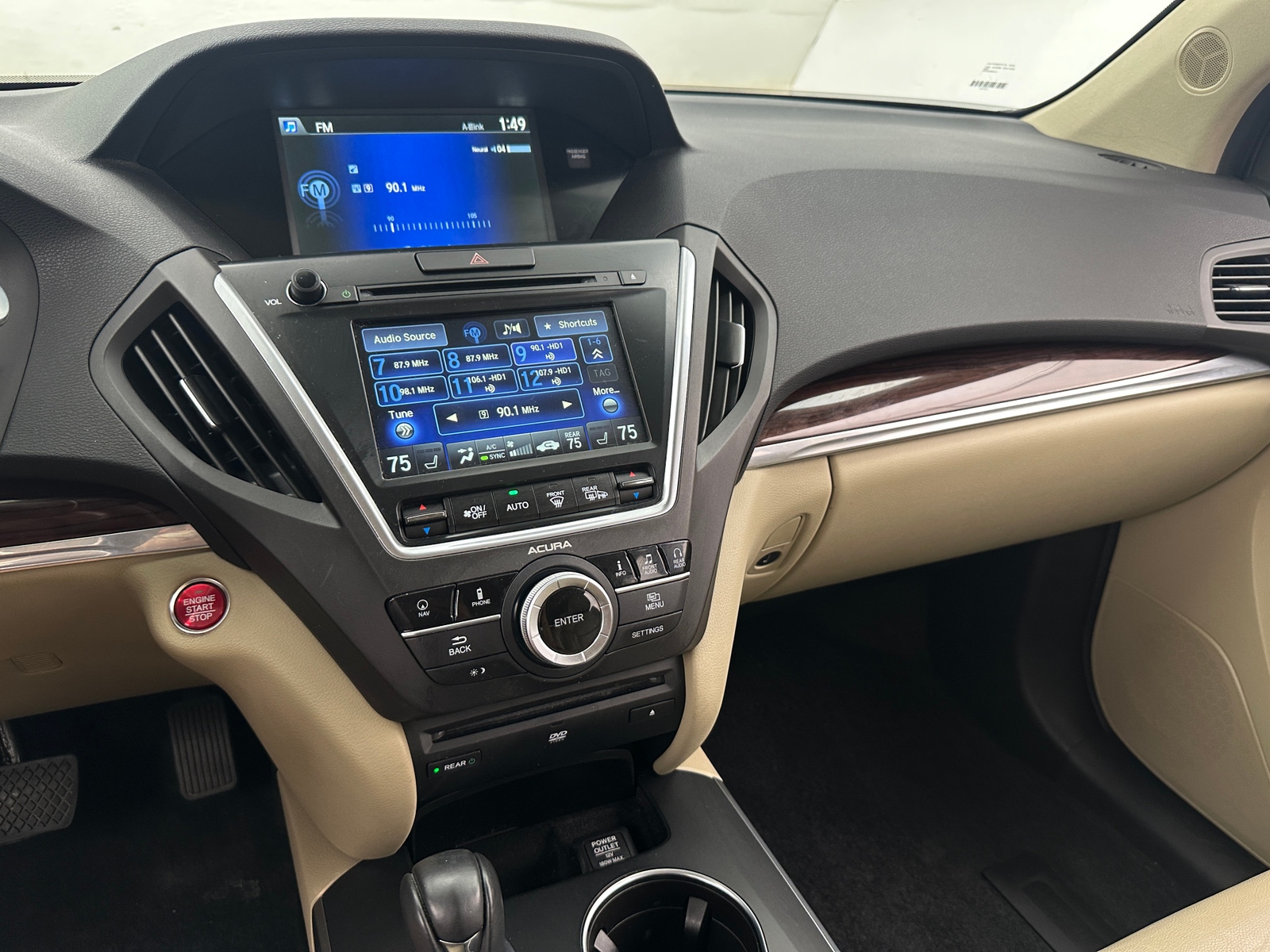 Thumbnail: 2015 Acura MDX - 3