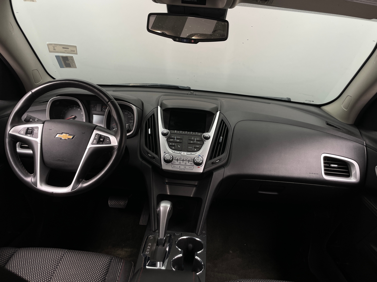 Thumbnail: 2015 Chevrolet Equinox - 3