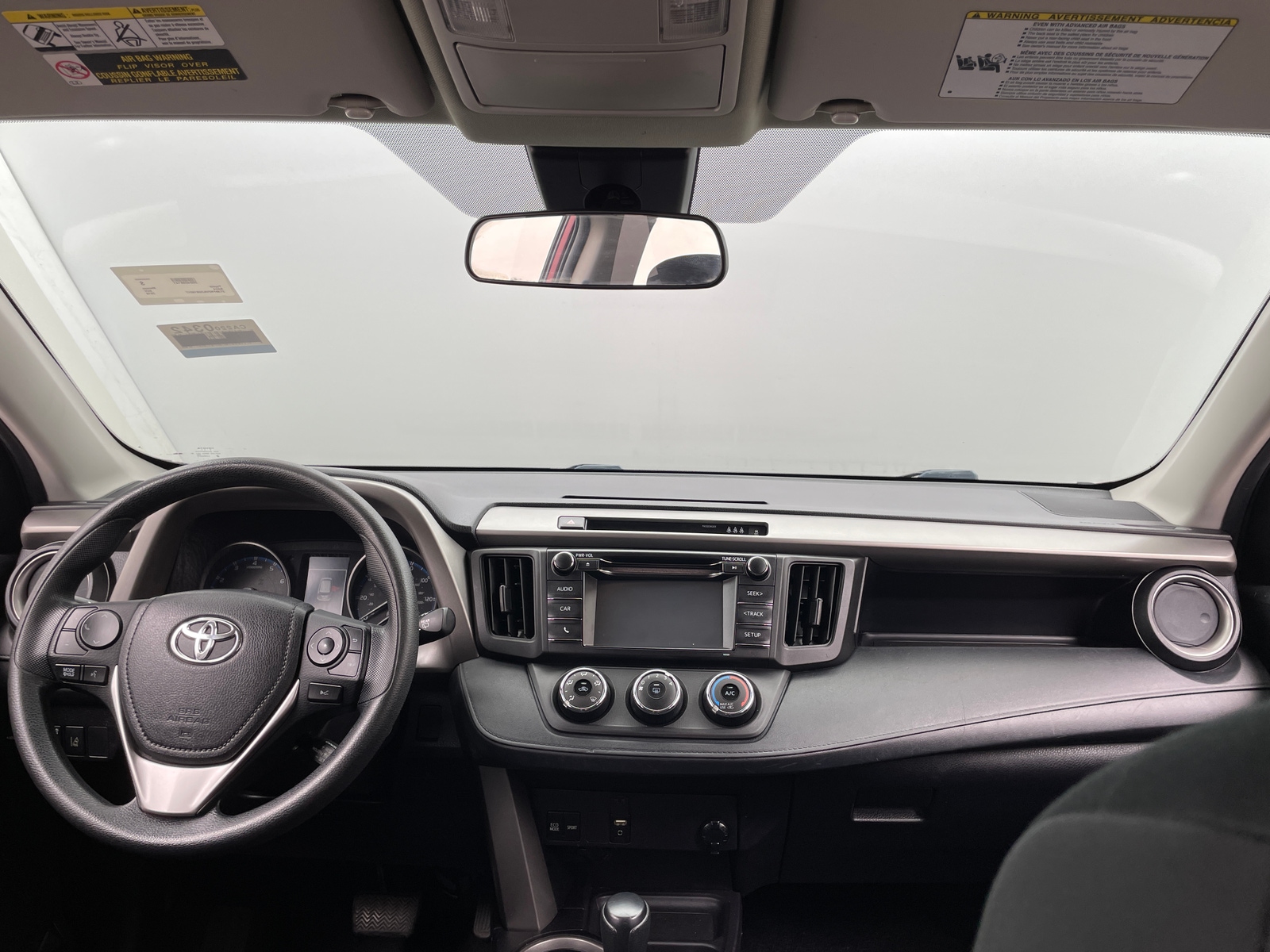 Thumbnail: 2018 Toyota RAV4 - 3
