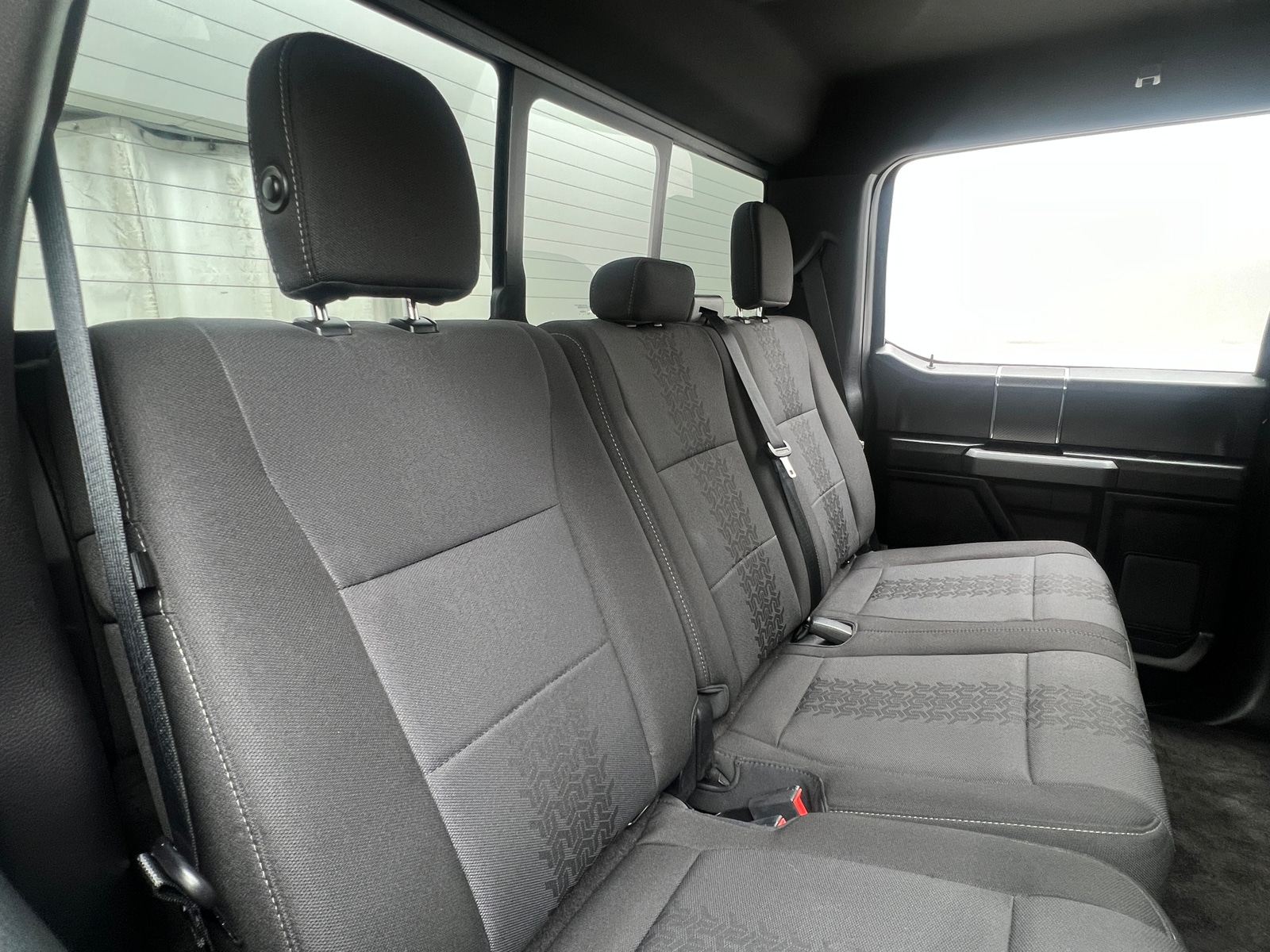 Thumbnail: 2018 Ford Econoline - 6