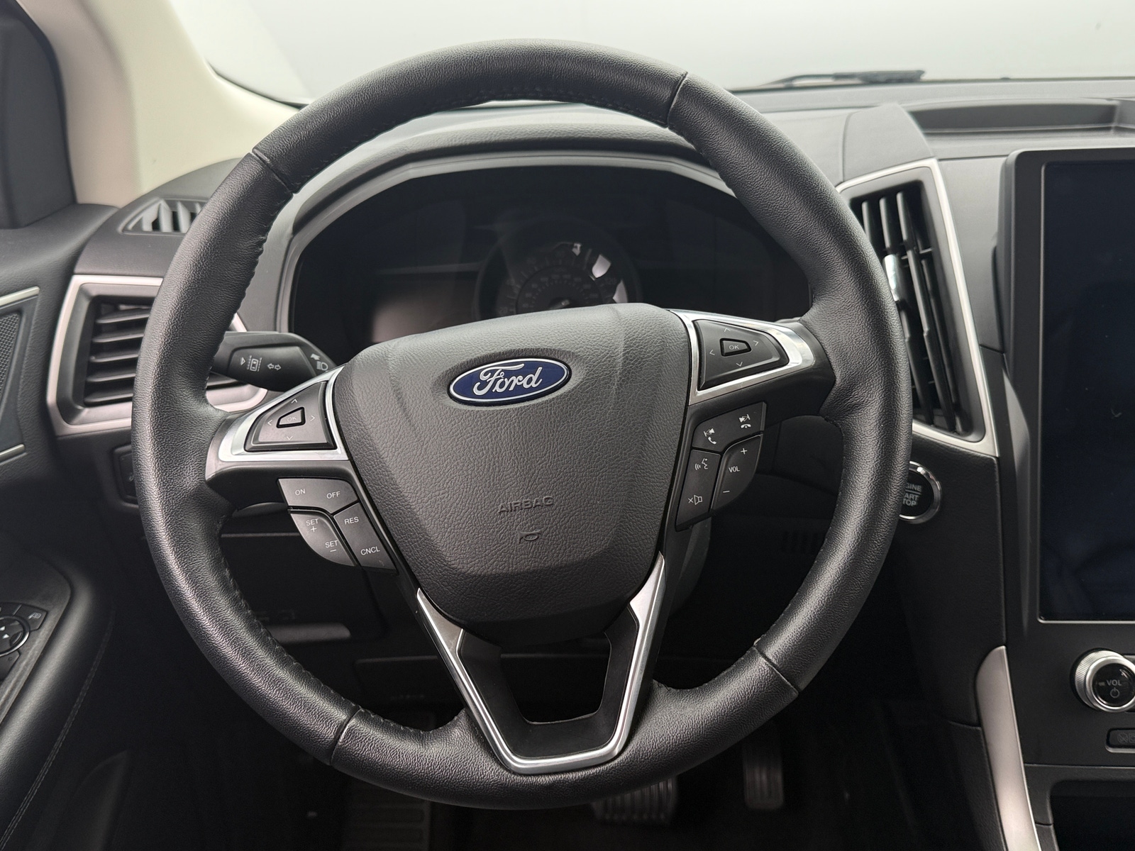 Thumbnail: 2024 Ford Edge - 4
