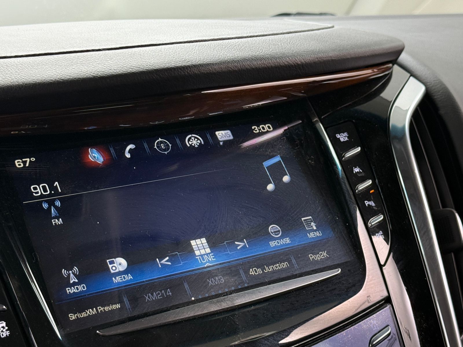 Thumbnail: 2017 Cadillac Escalade - 3