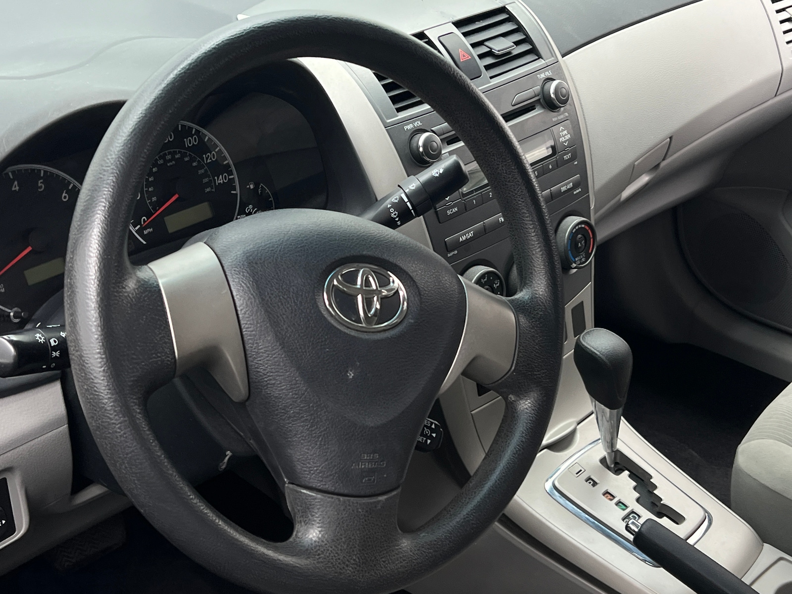 Thumbnail: 2011 Toyota Corolla - 5
