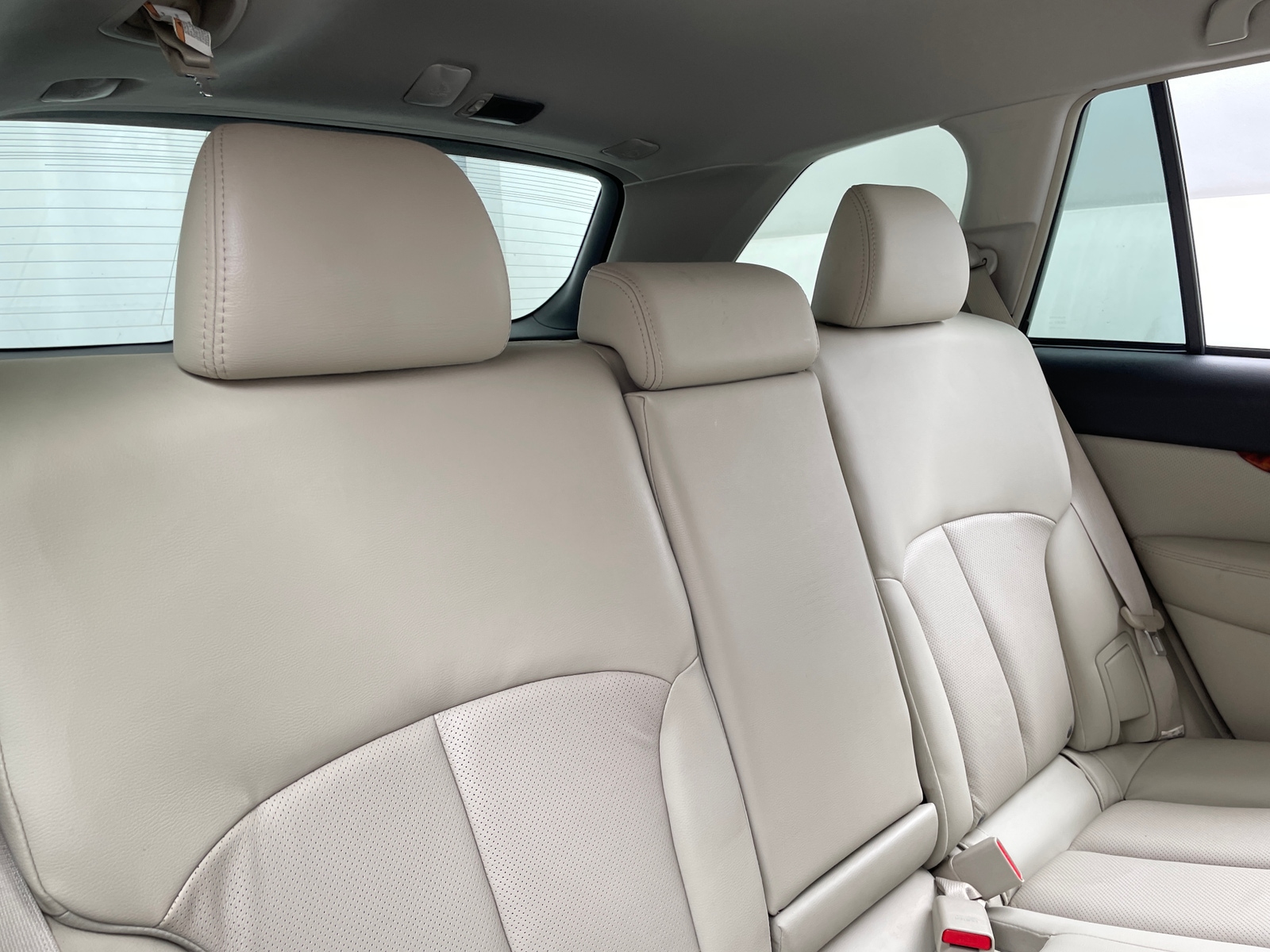 Thumbnail: 2011 Subaru Outback - 6