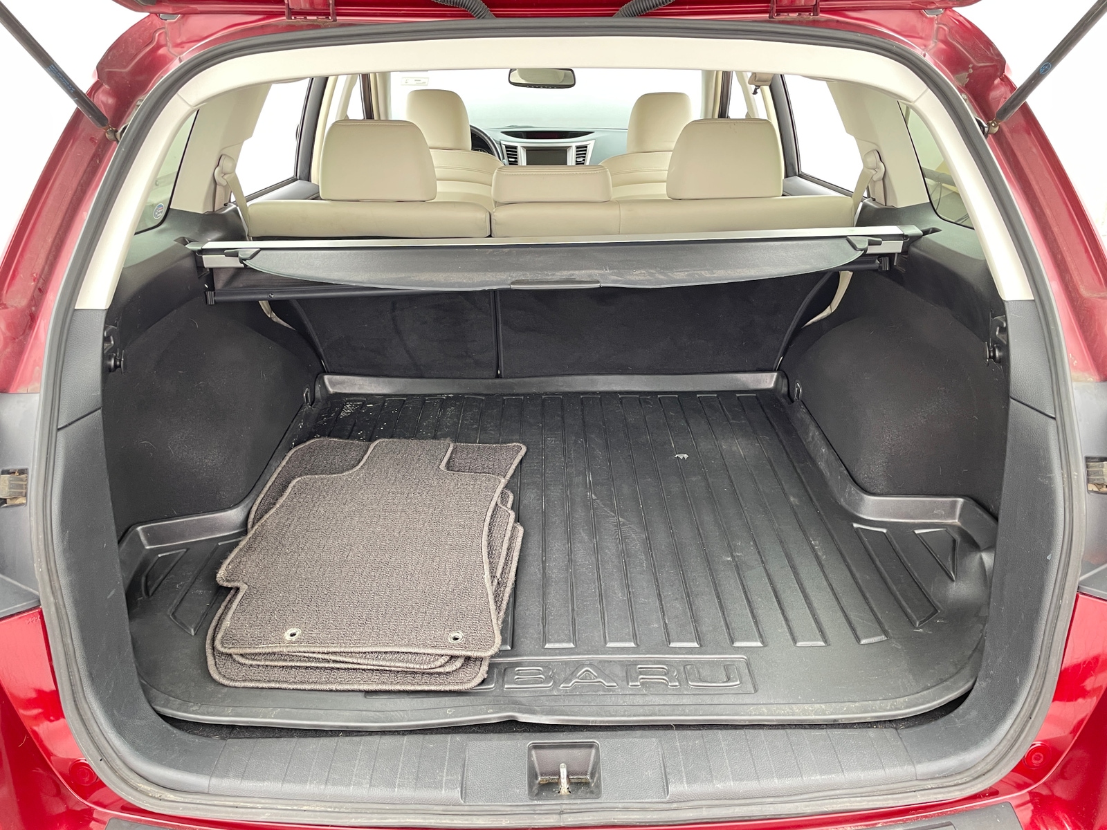 Thumbnail: 2011 Subaru Outback - 7