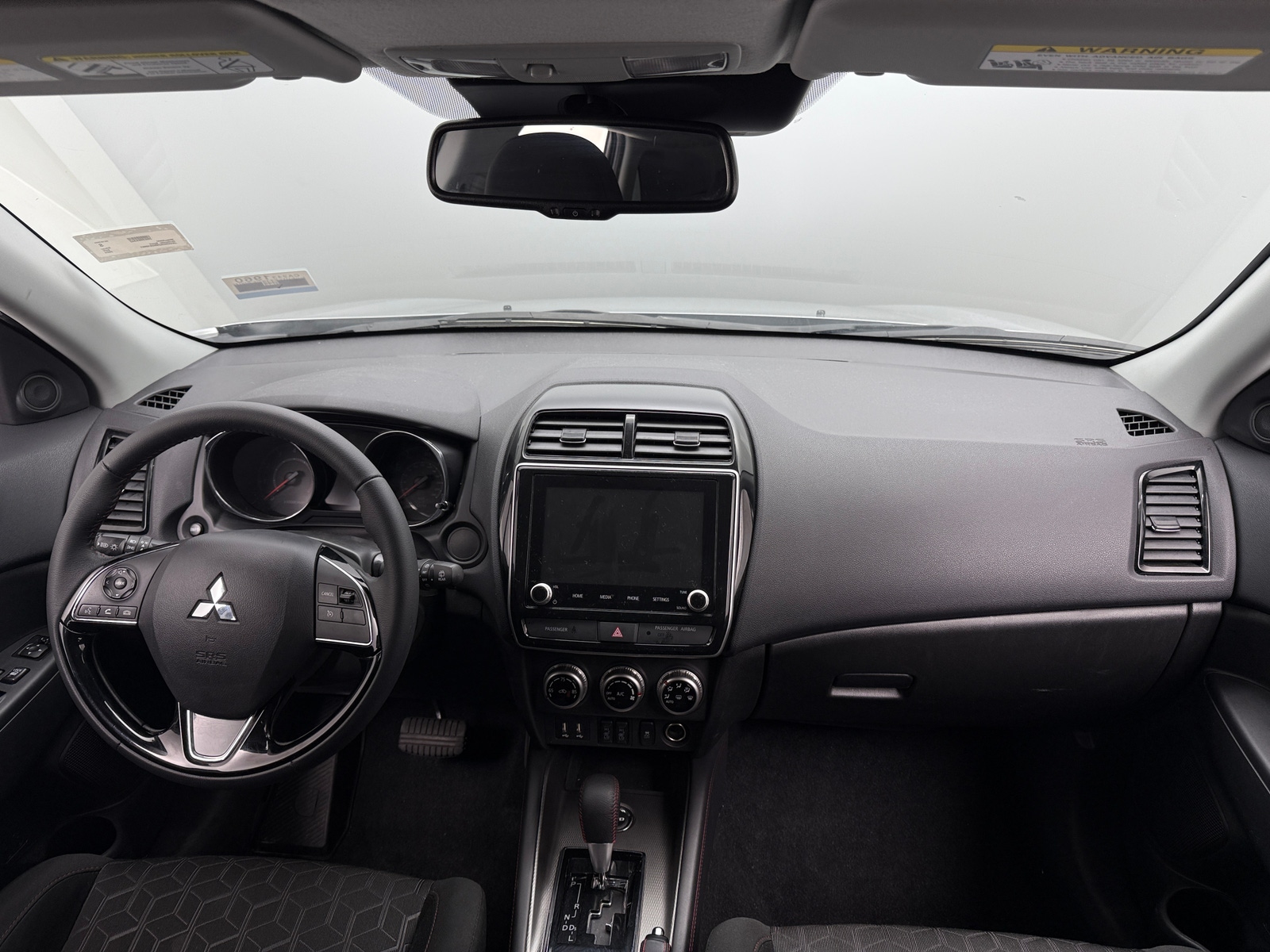 Thumbnail: 2024 Mitsubishi Outlander Sport - 3