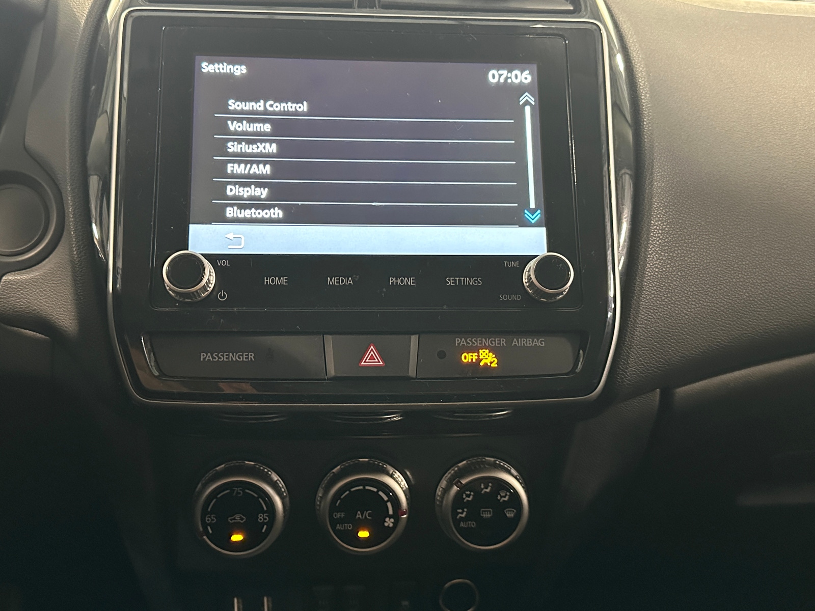 Thumbnail: 2024 Mitsubishi Outlander Sport - 4