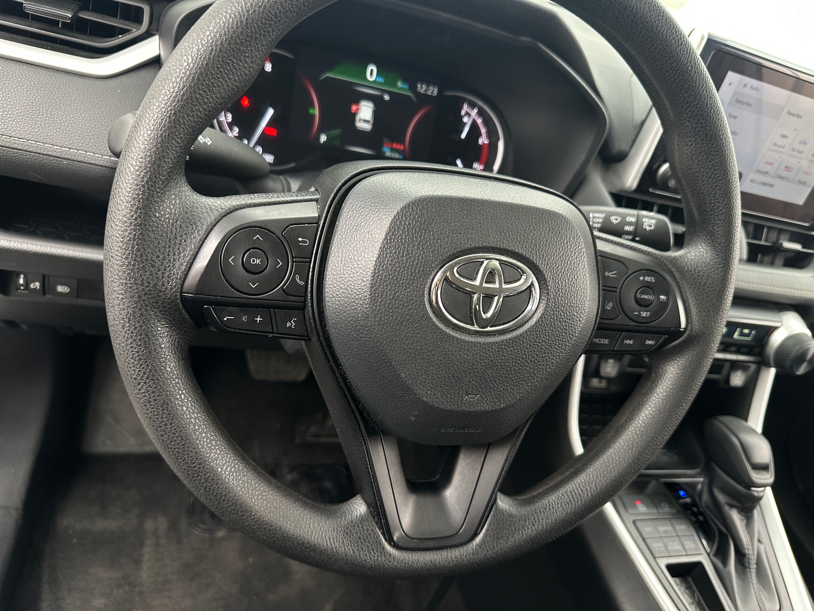 Thumbnail: 2024 Toyota RAV4 - 5
