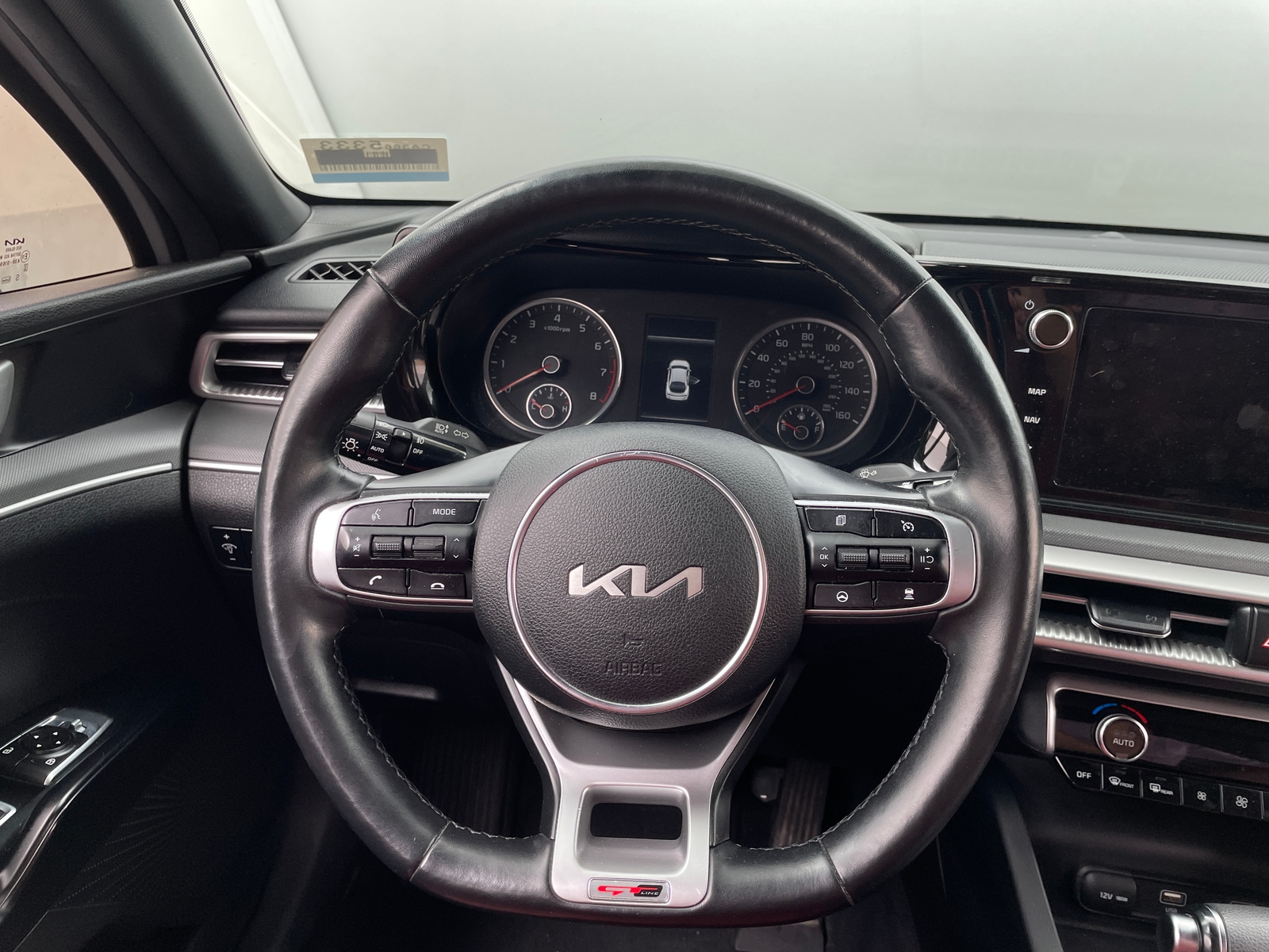 Thumbnail: 2022 Kia K5 - 5
