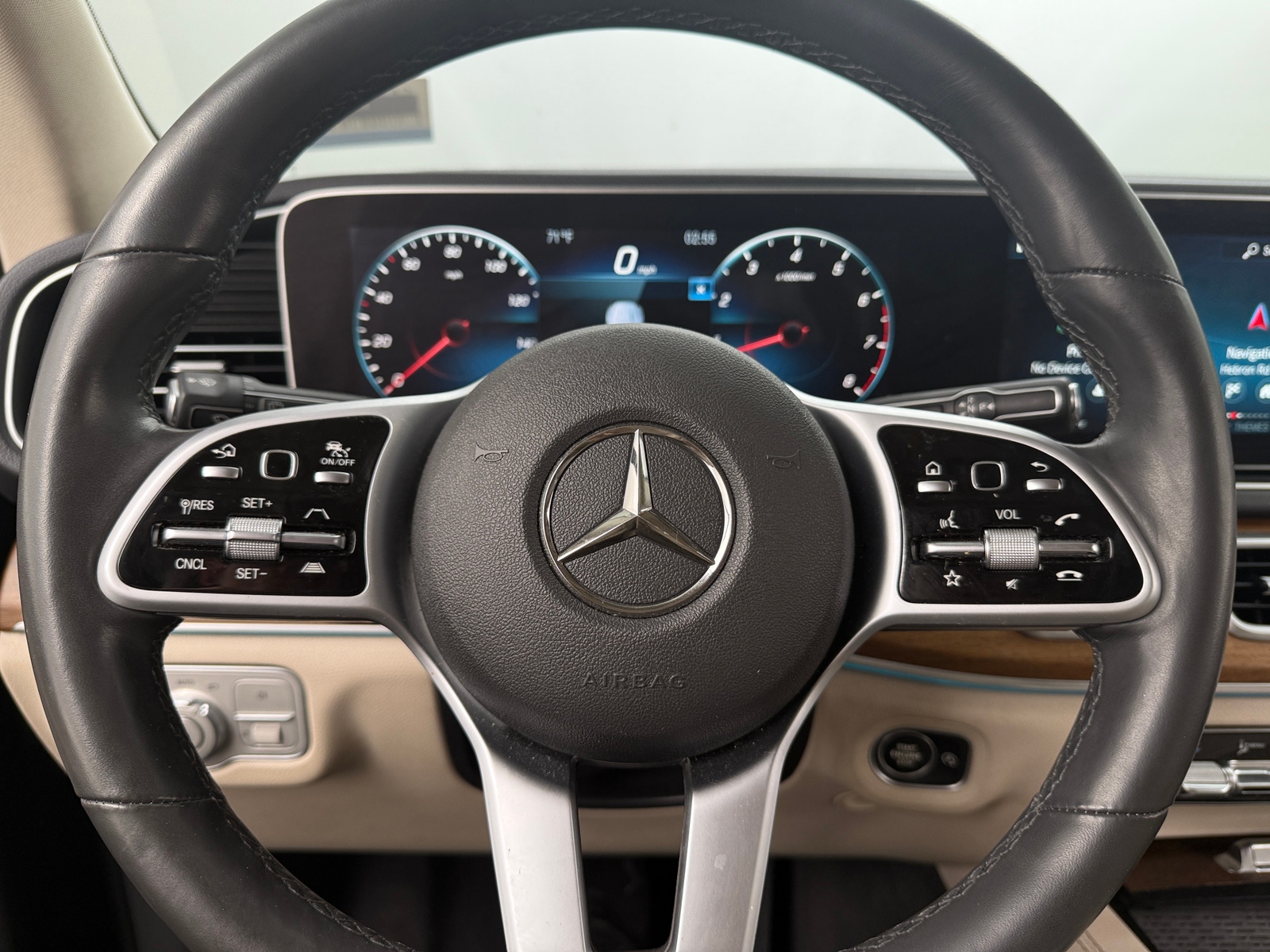 Thumbnail: 2020 Mercedes-Benz GLE - 4